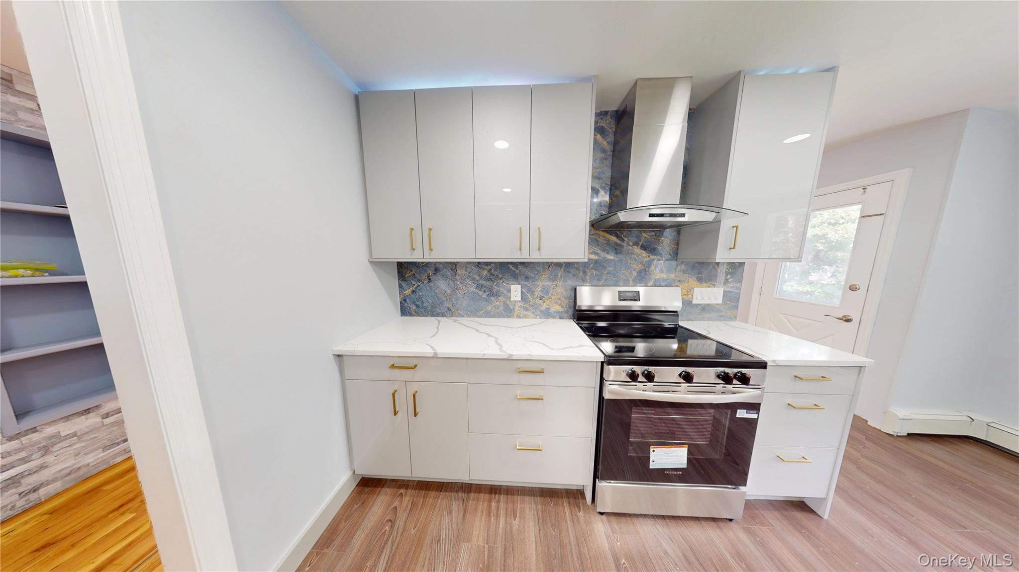 1141 Waverly Avenue, Farmingville, NY 11738