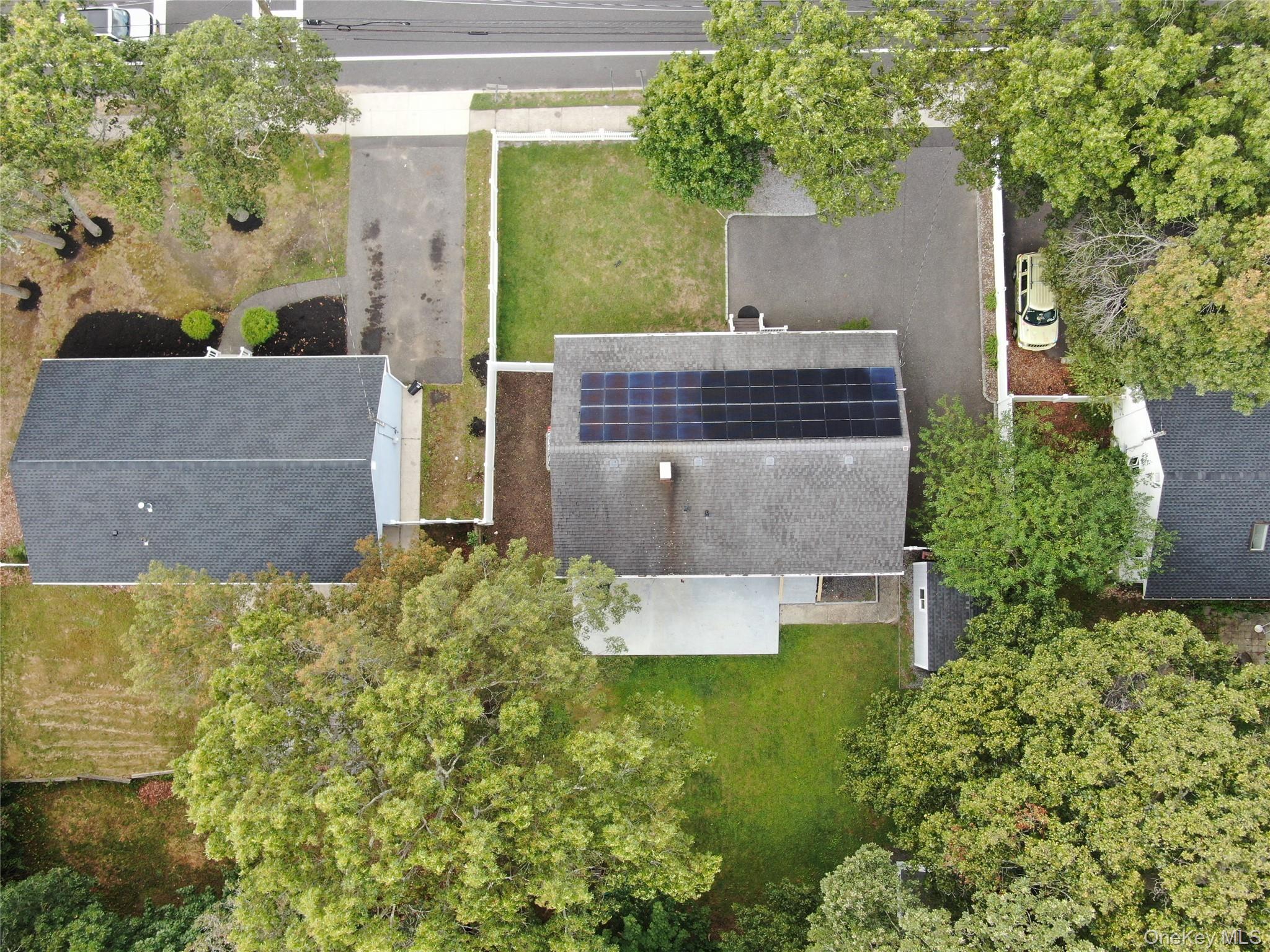 1141 Waverly Avenue, Farmingville, NY 11738