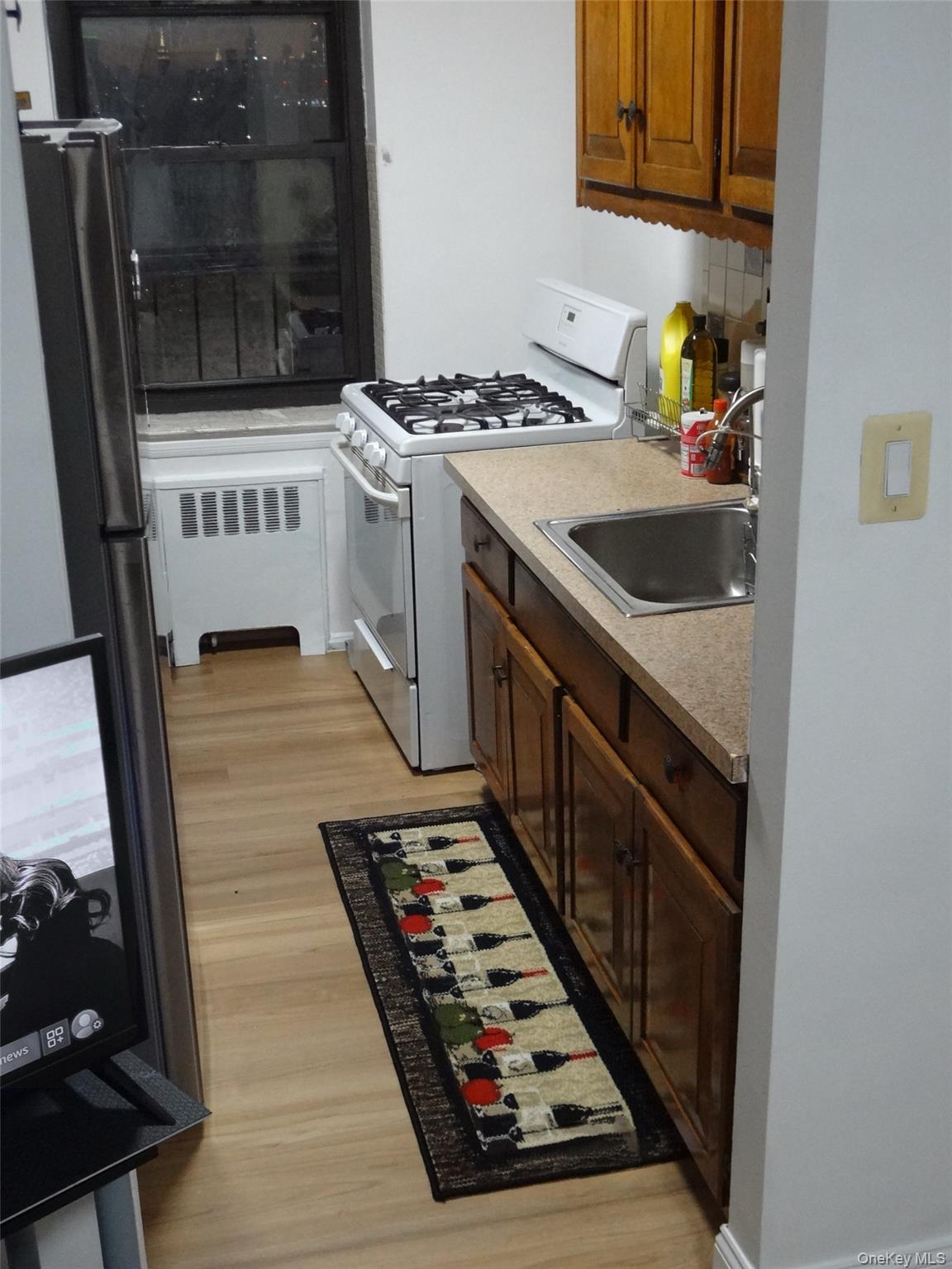 88-09 Northern # 504, Jackson Heights, NY 11372