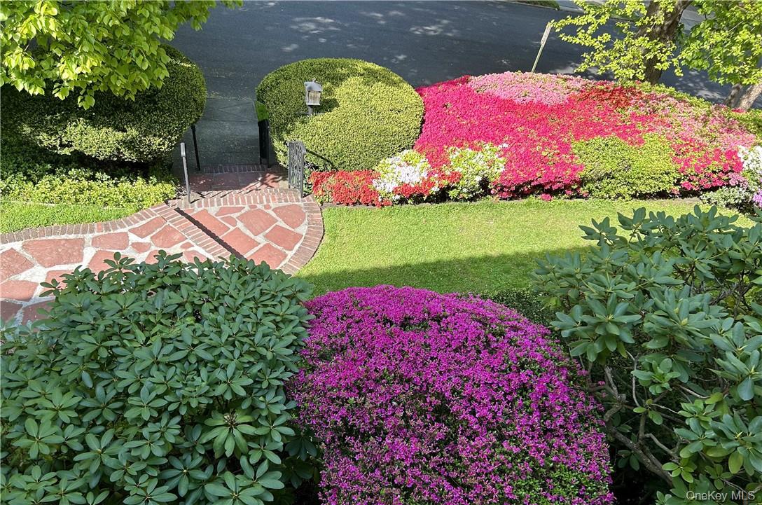 130 E Cedar Street, Fleetwood, NY 10552