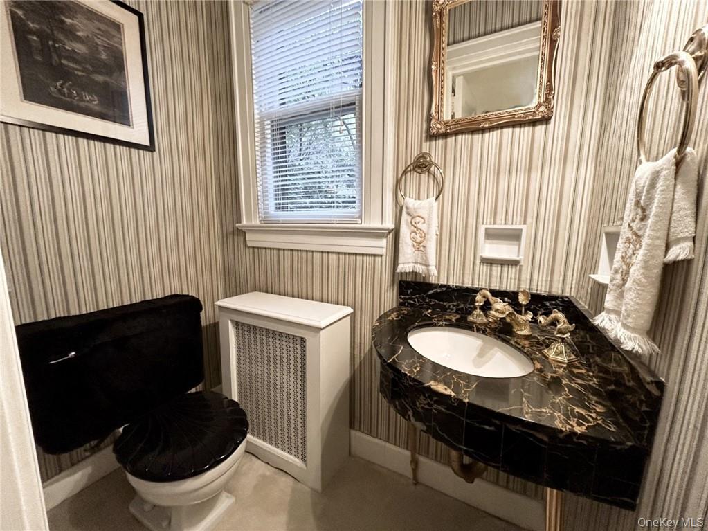 130 E Cedar Street, Fleetwood, NY 10552