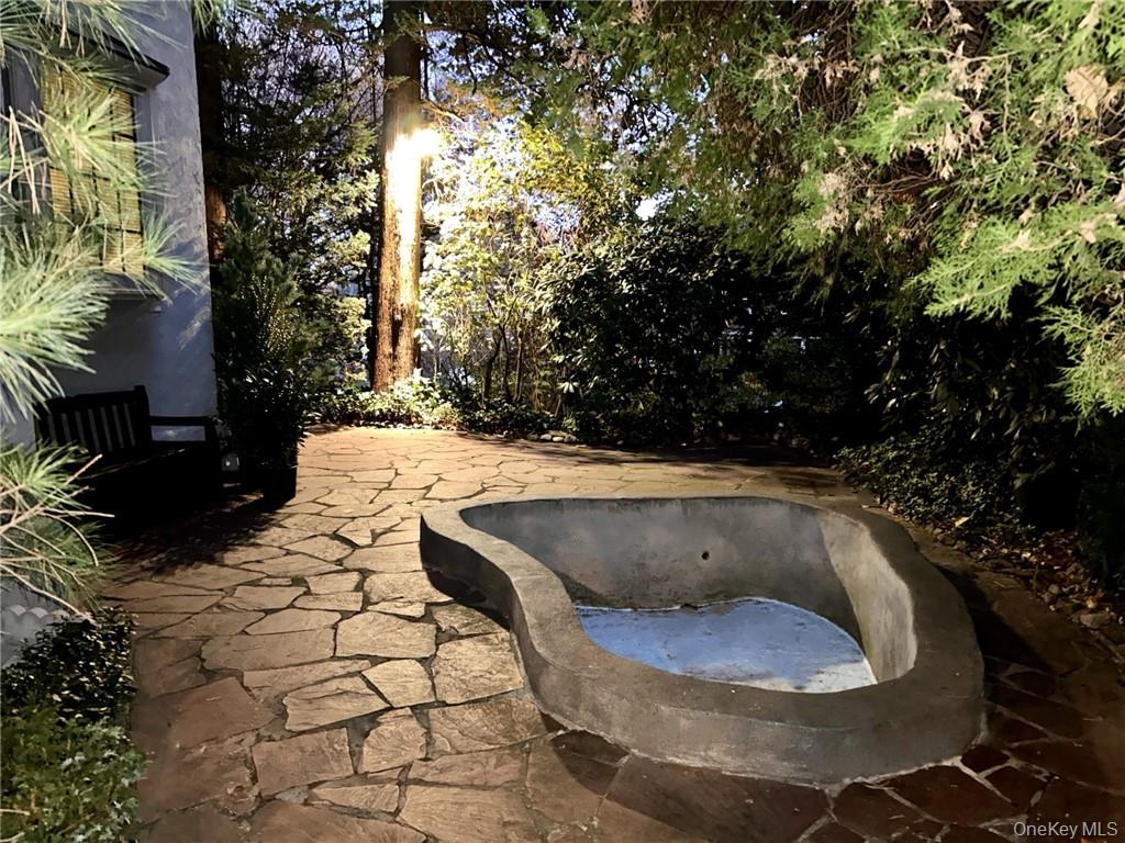 130 E Cedar Street, Fleetwood, NY 10552