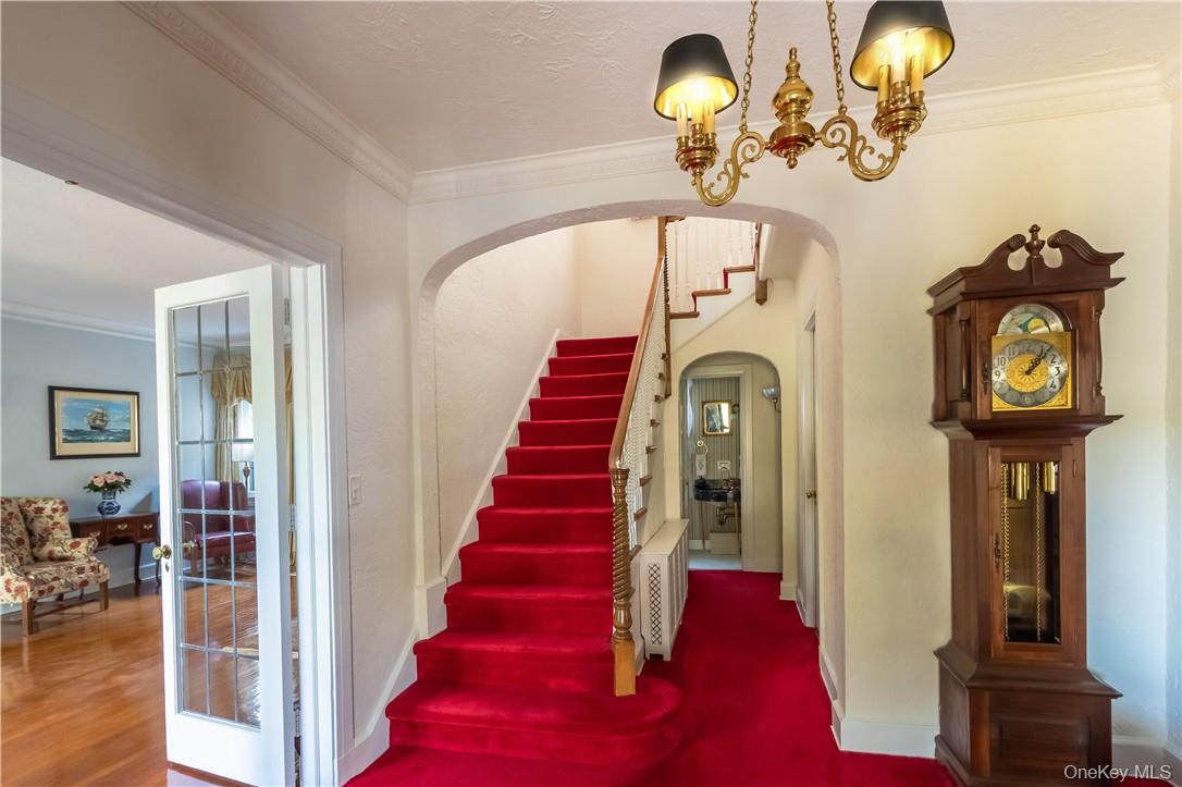 130 E Cedar Street, Fleetwood, NY 10552