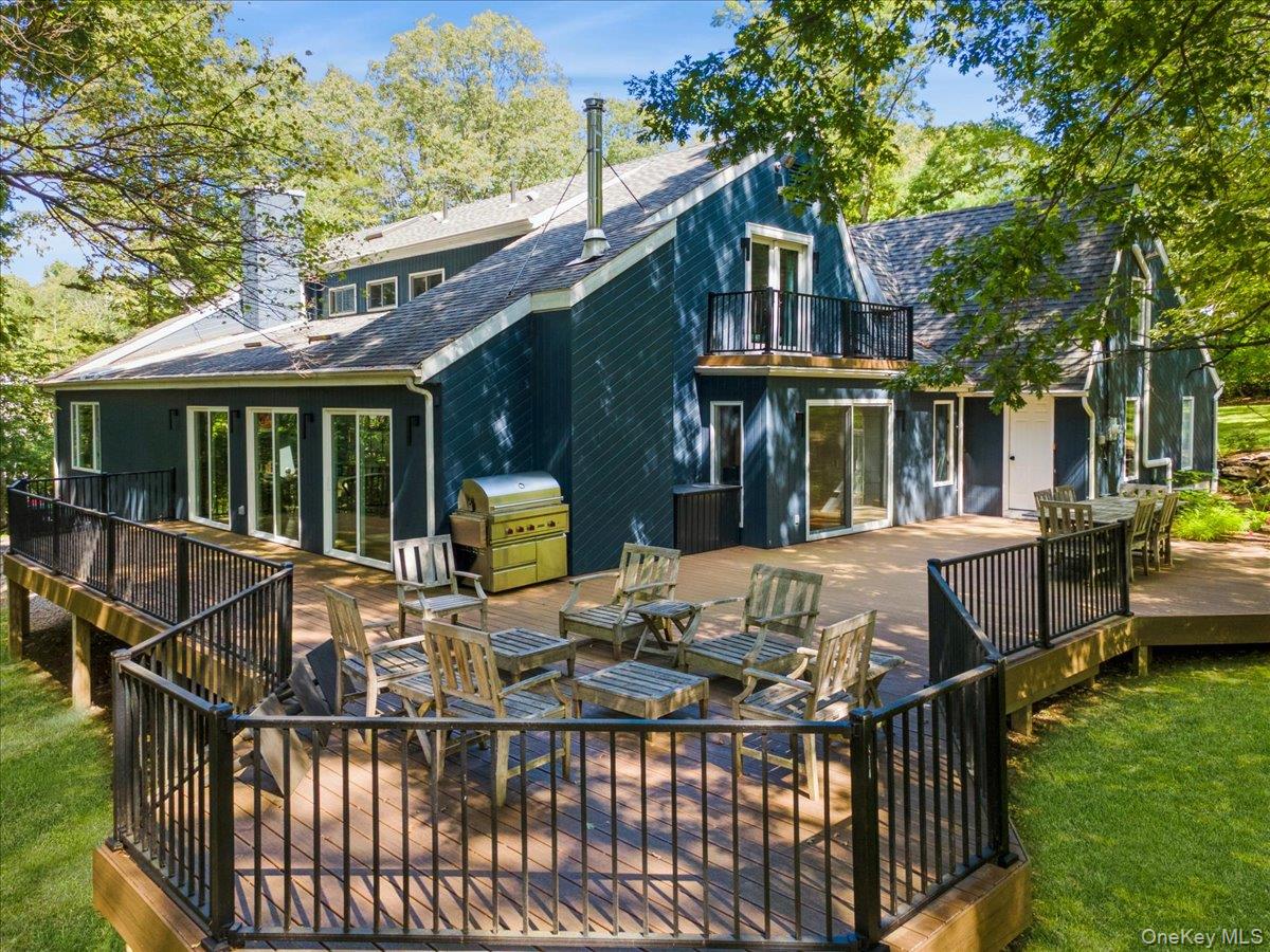 46 Ridgefield Avenue, South Salem, NY 10590