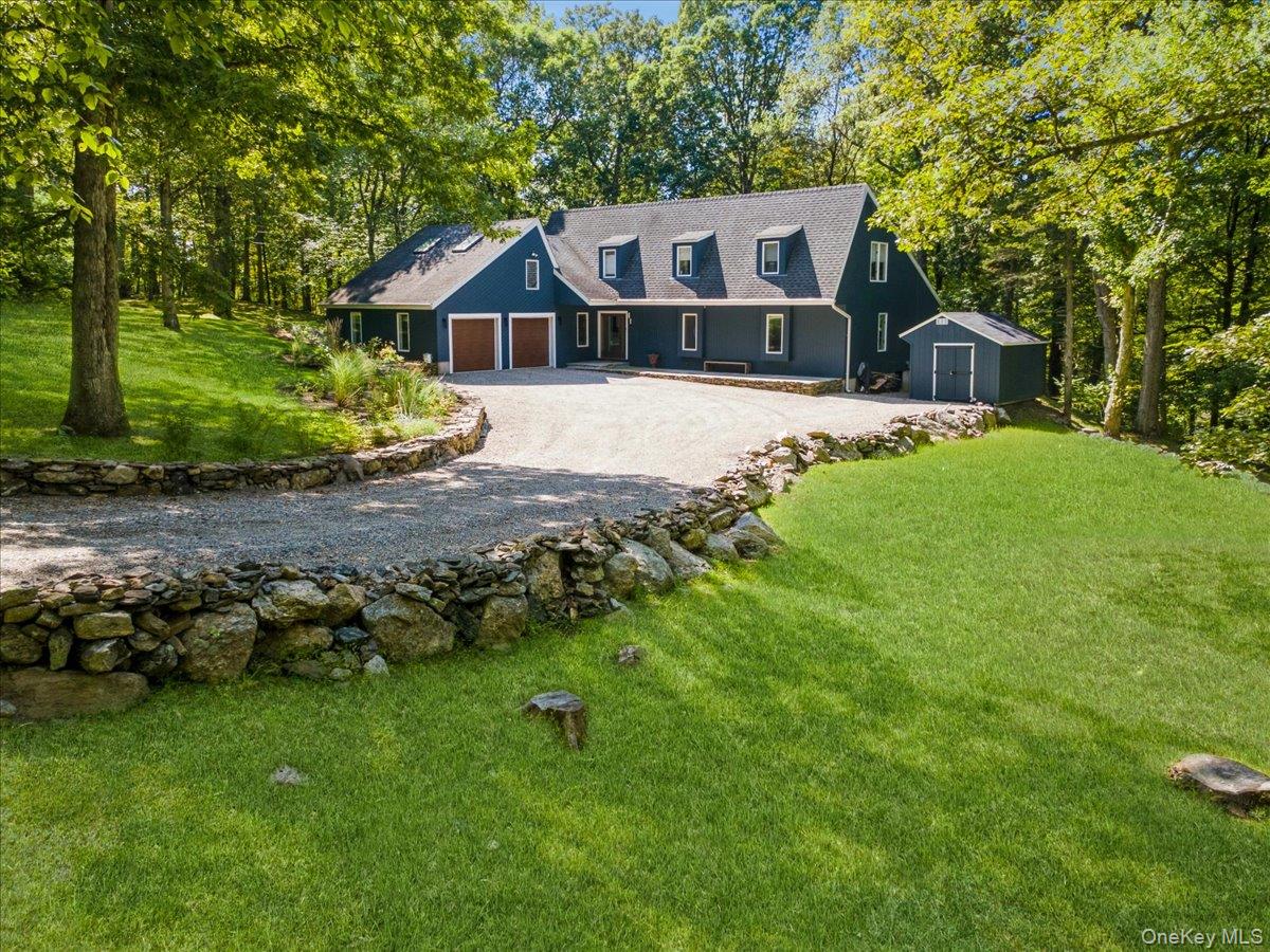 46 Ridgefield Avenue, South Salem, NY 10590