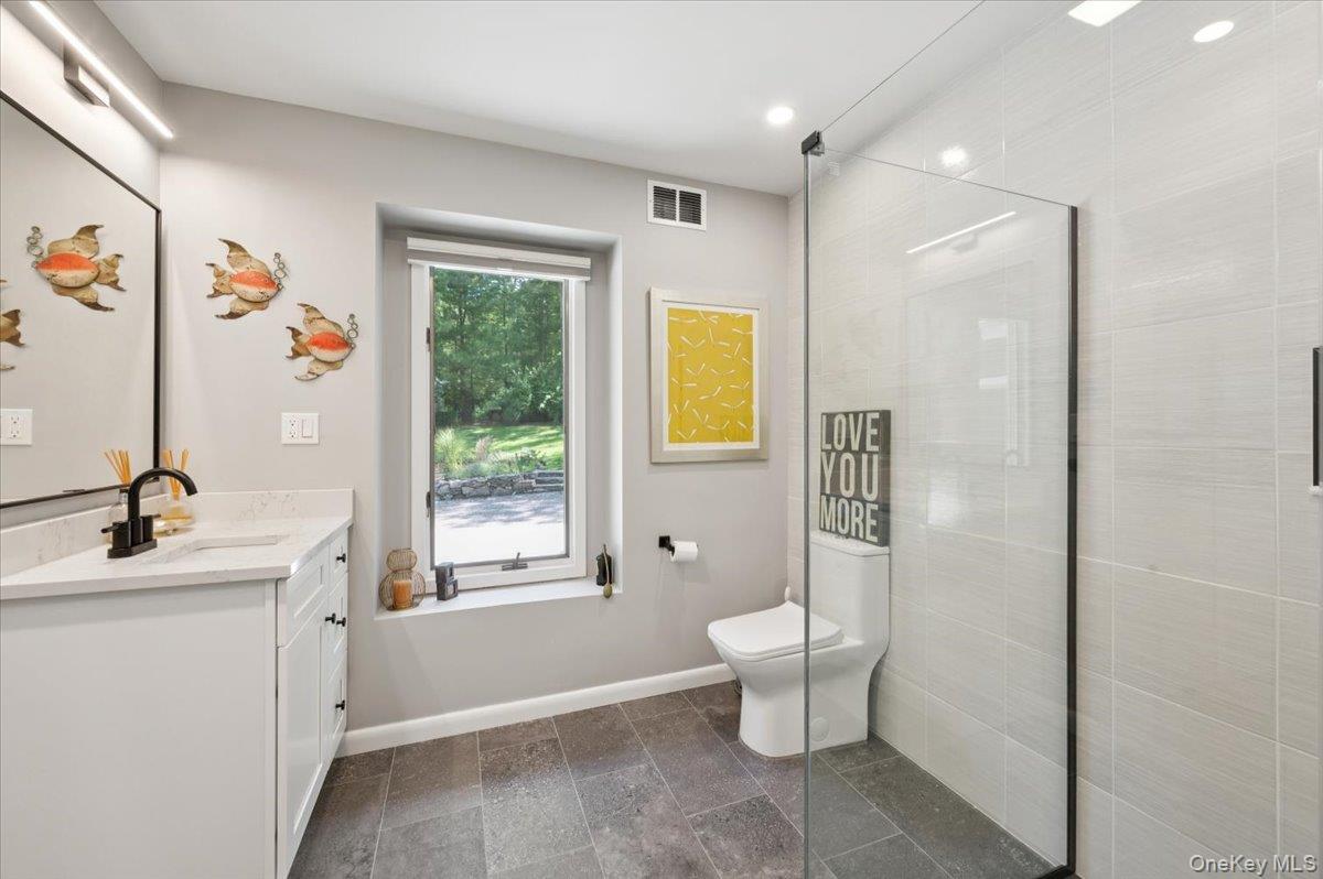 46 Ridgefield Avenue, South Salem, NY 10590