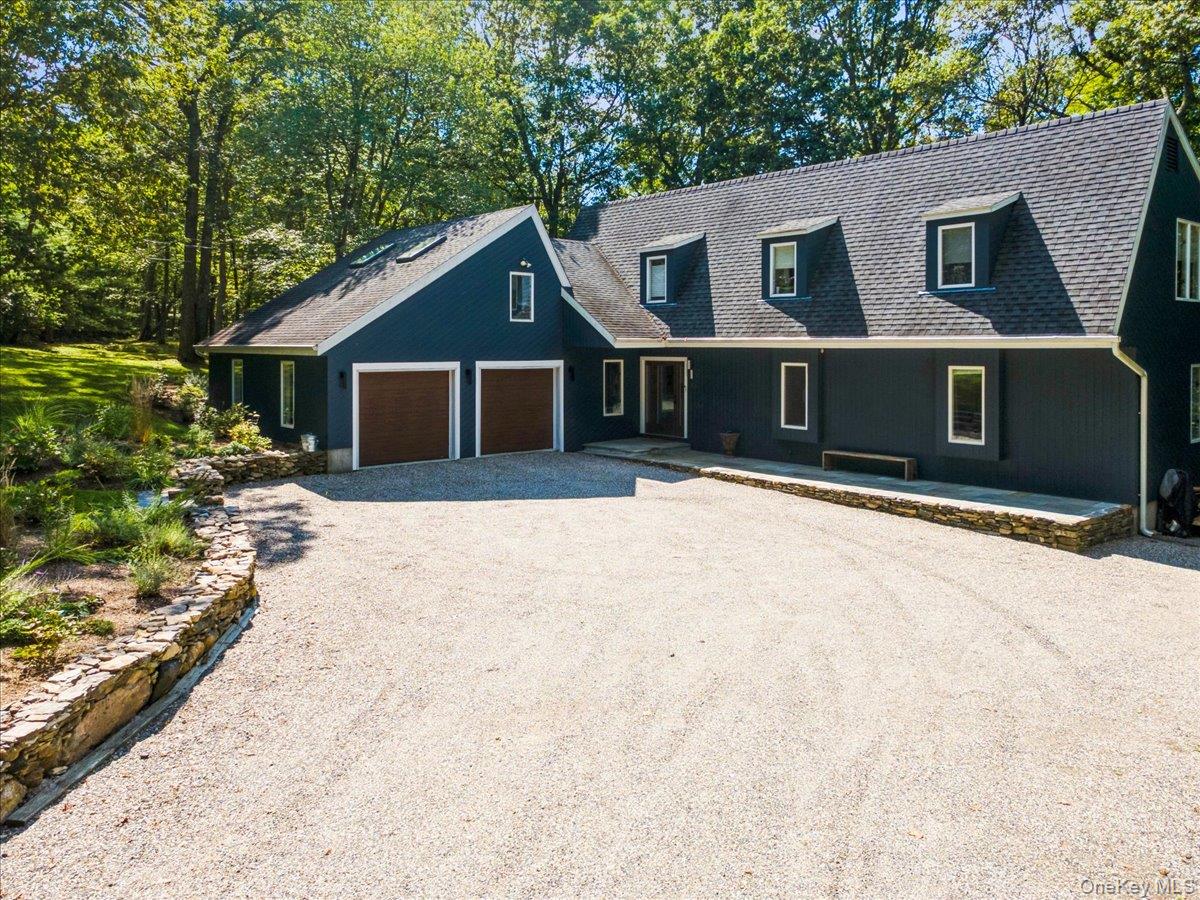 46 Ridgefield Avenue, South Salem, NY 10590
