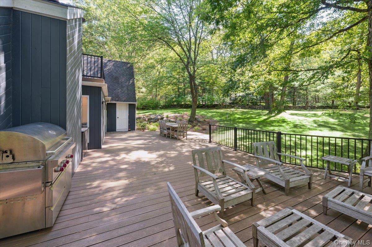 46 Ridgefield Avenue, South Salem, NY 10590