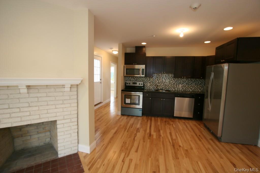 385 Palisade Avenue # 3, Yonkers, NY 10703