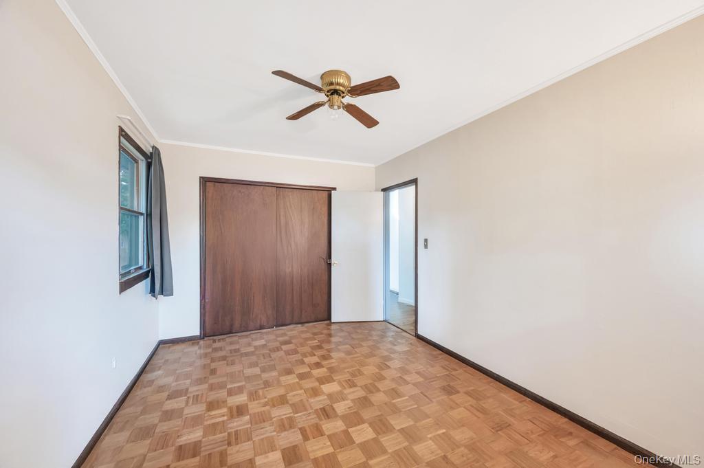 167 Officials Avenue, Holbrook, NY 11741