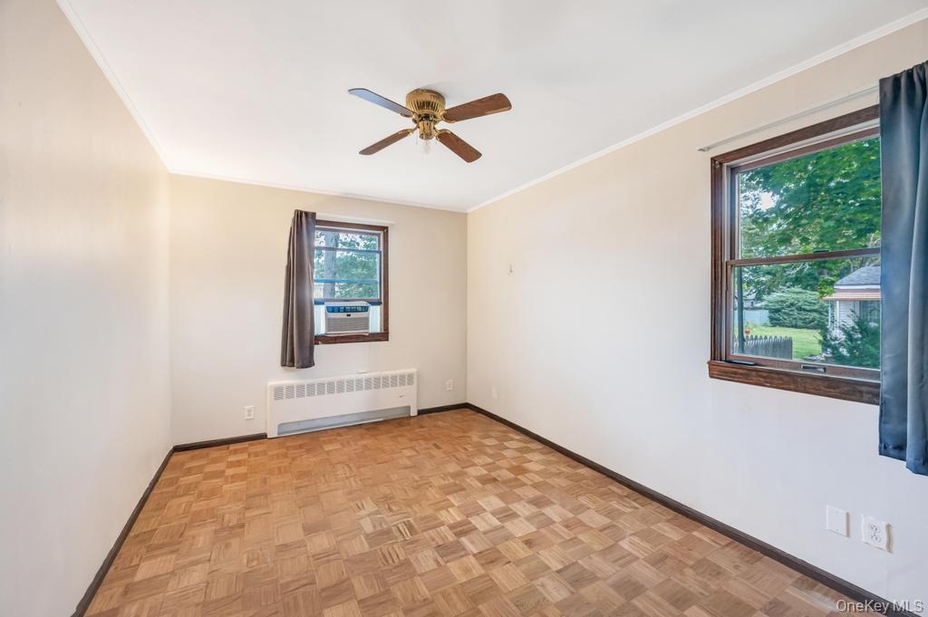 167 Officials Avenue, Holbrook, NY 11741