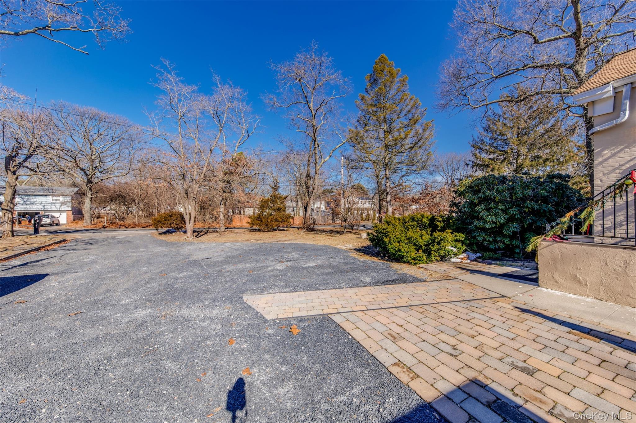 556 Hawkins Road, Selden, NY 11784