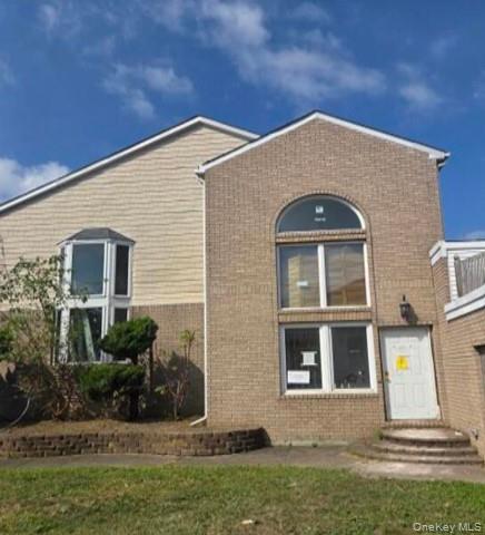 47 Monroe Street, Inwood, NY 11096