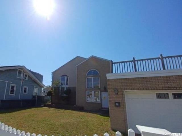 47 Monroe Street, Inwood, NY 11096