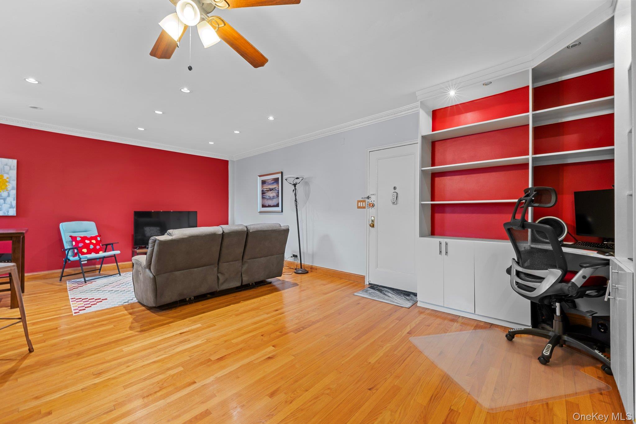 69-60 108th Street # 503, Forest Hills, NY 11375