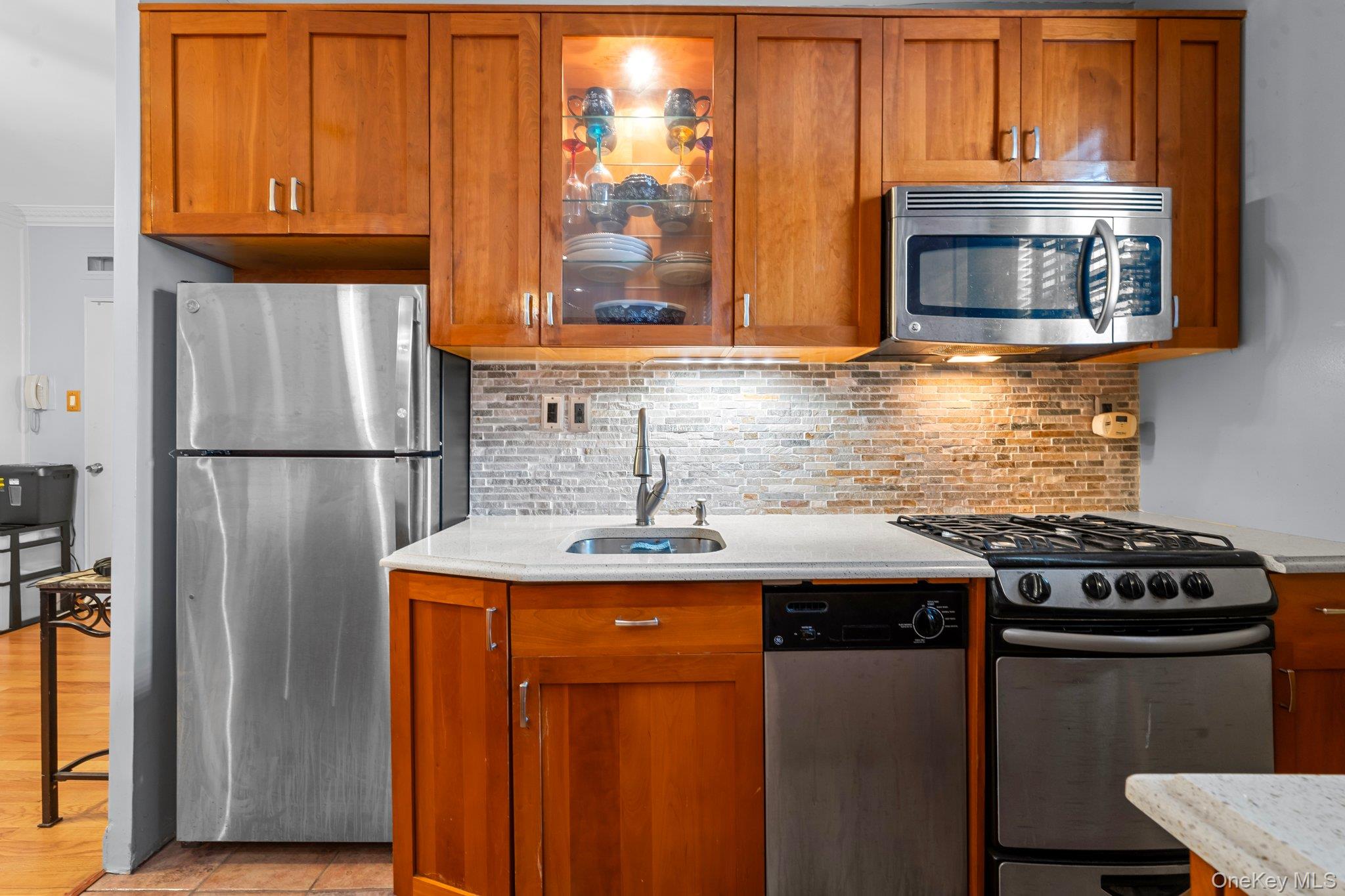 69-60 108th Street # 503, Forest Hills, NY 11375