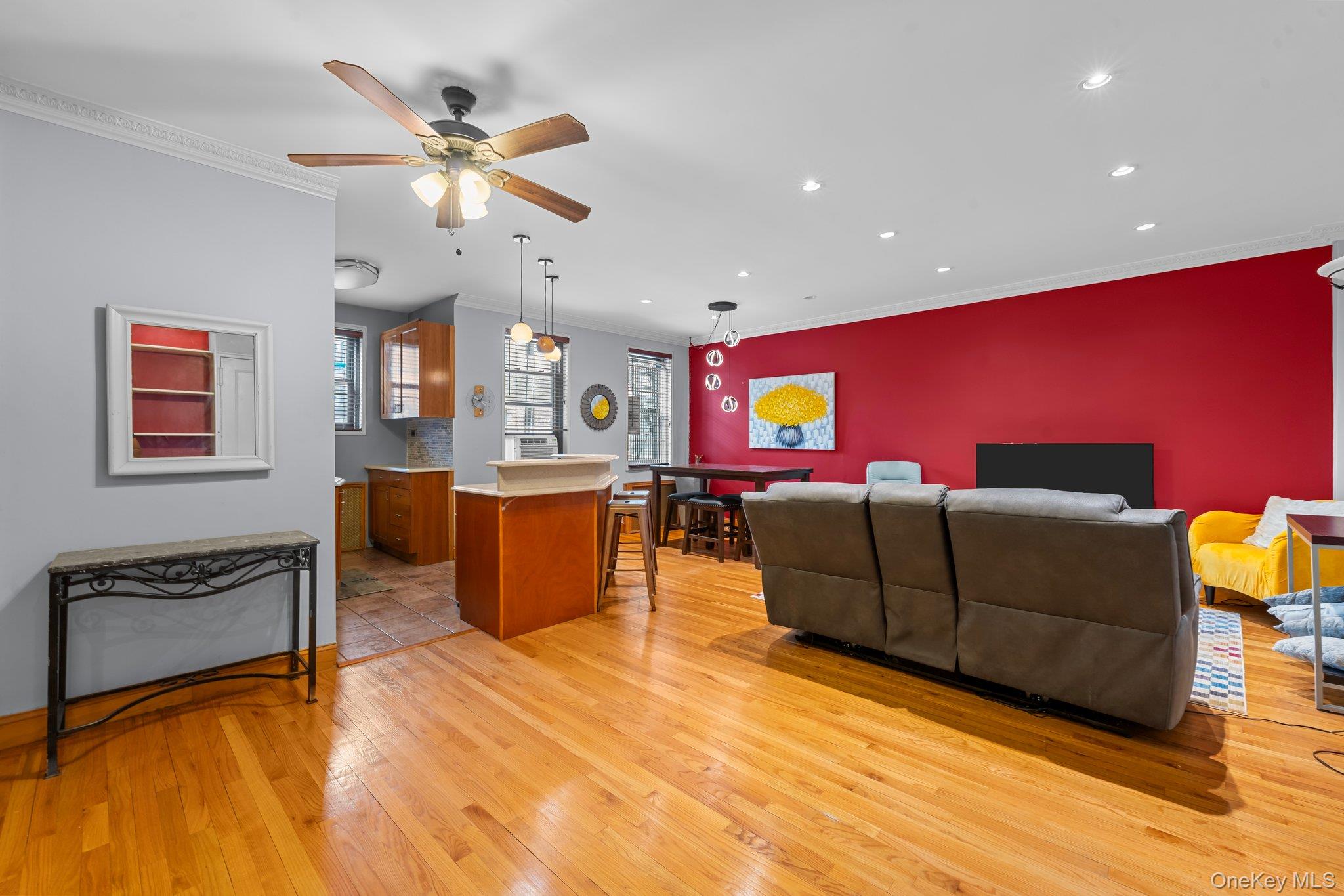 69-60 108th Street # 503, Forest Hills, NY 11375