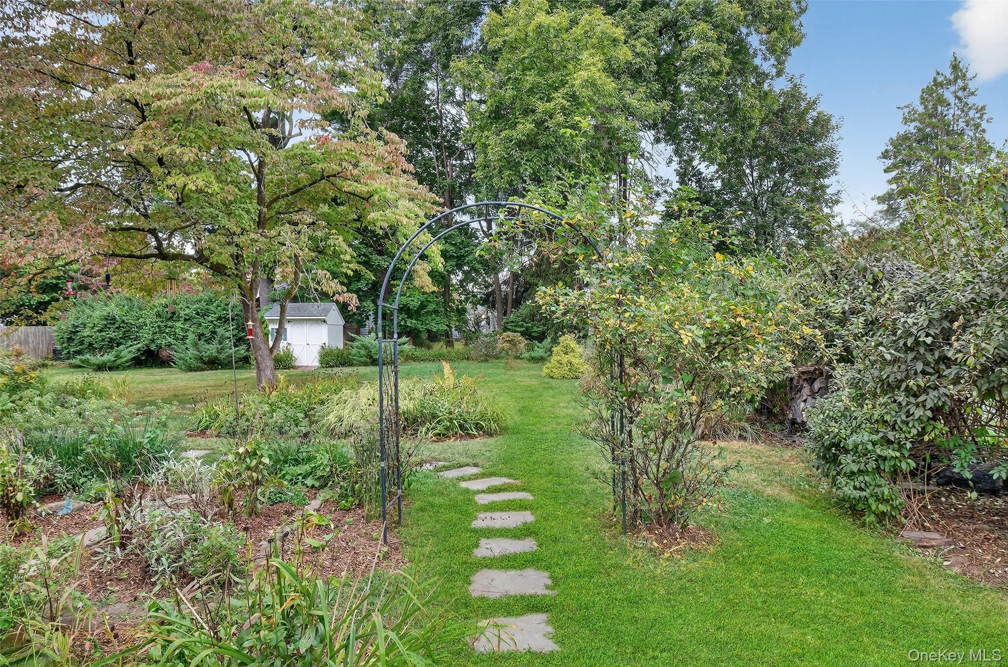 75 Lexington Drive, Croton-on-Hudson, NY 10520