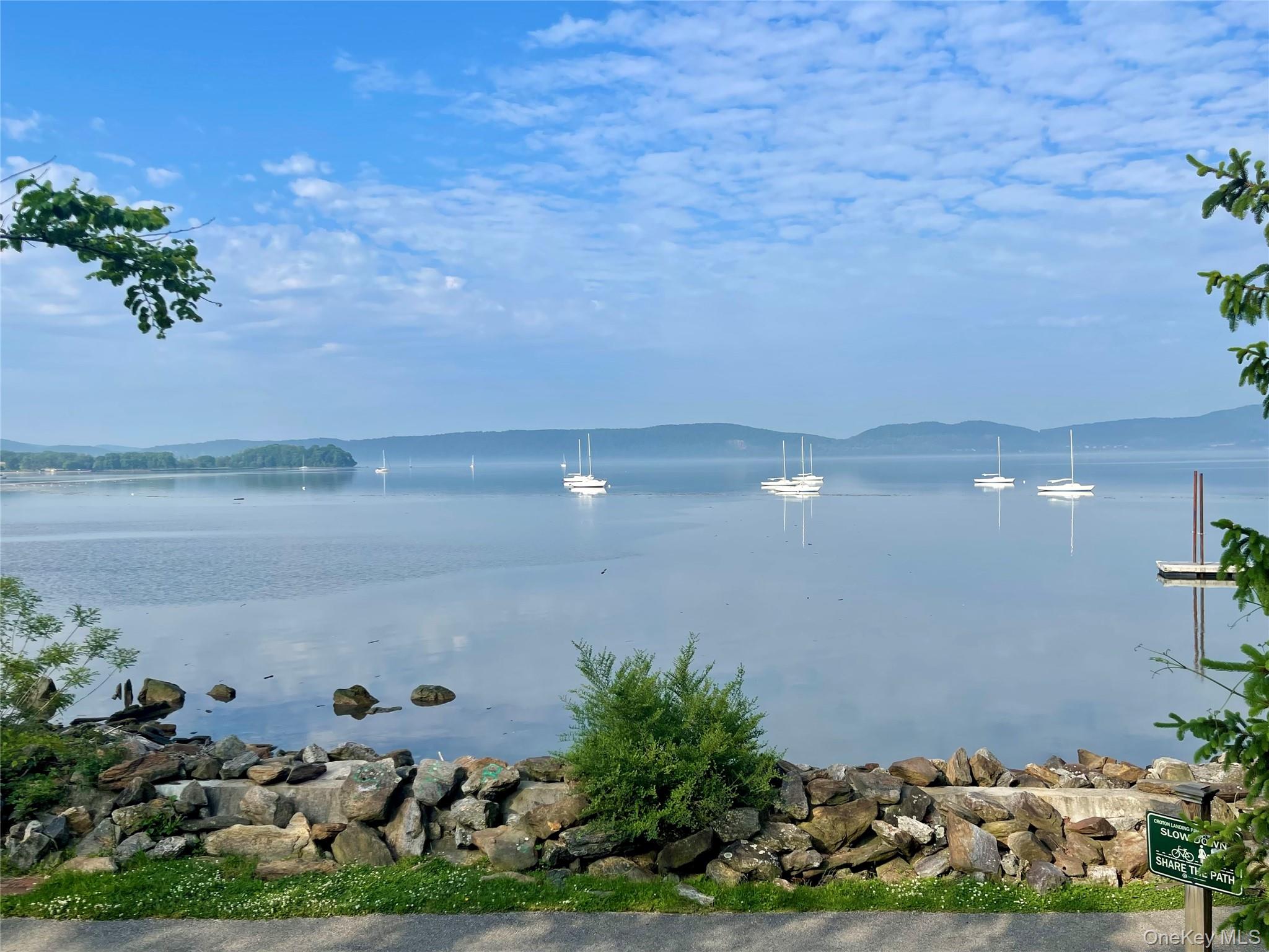 75 Lexington Drive, Croton-on-Hudson, NY 10520