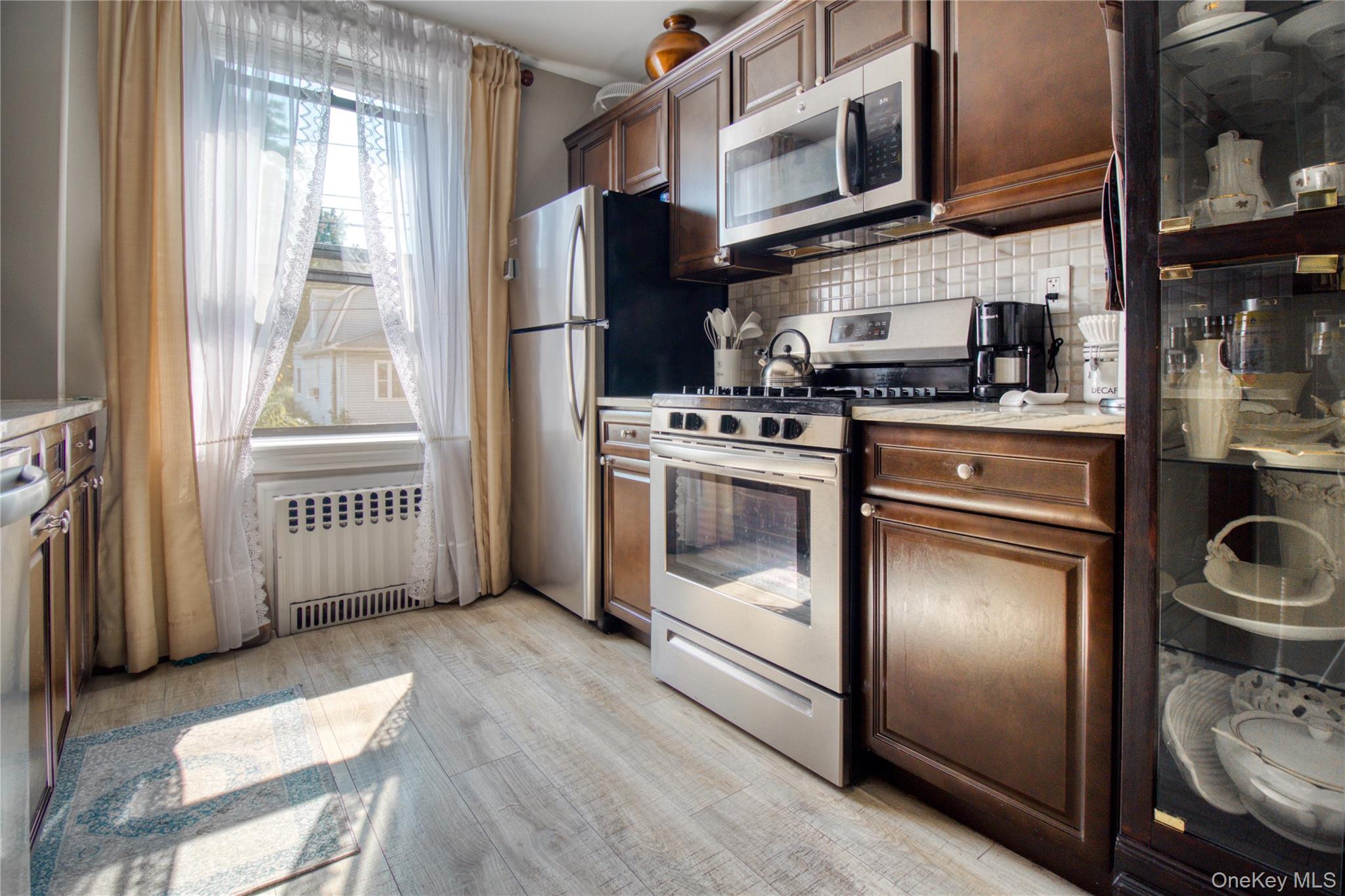 145 Lincoln Avenue # 2F, Staten Island, NY 10306