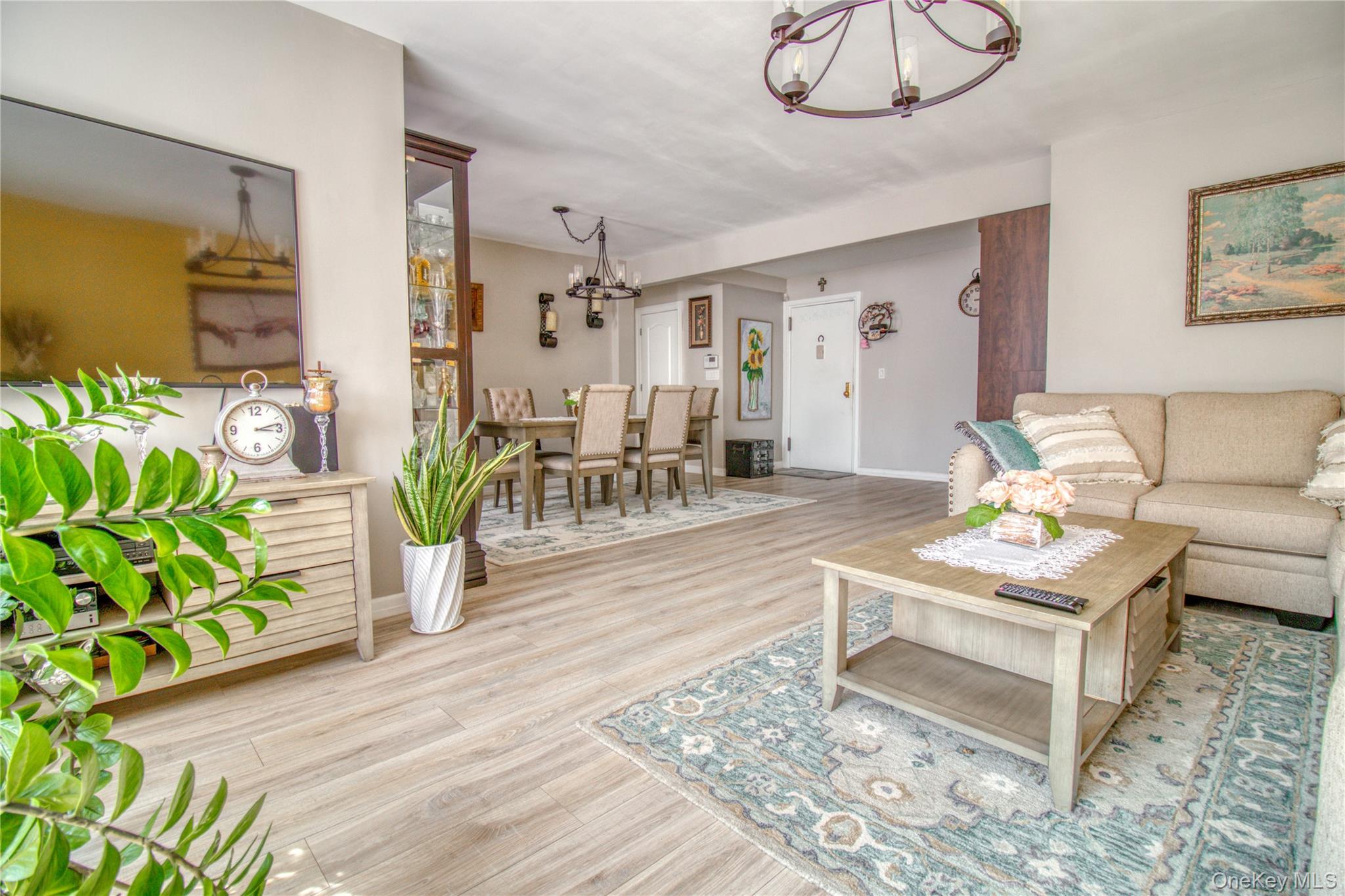 145 Lincoln Avenue # 2F, Staten Island, NY 10306