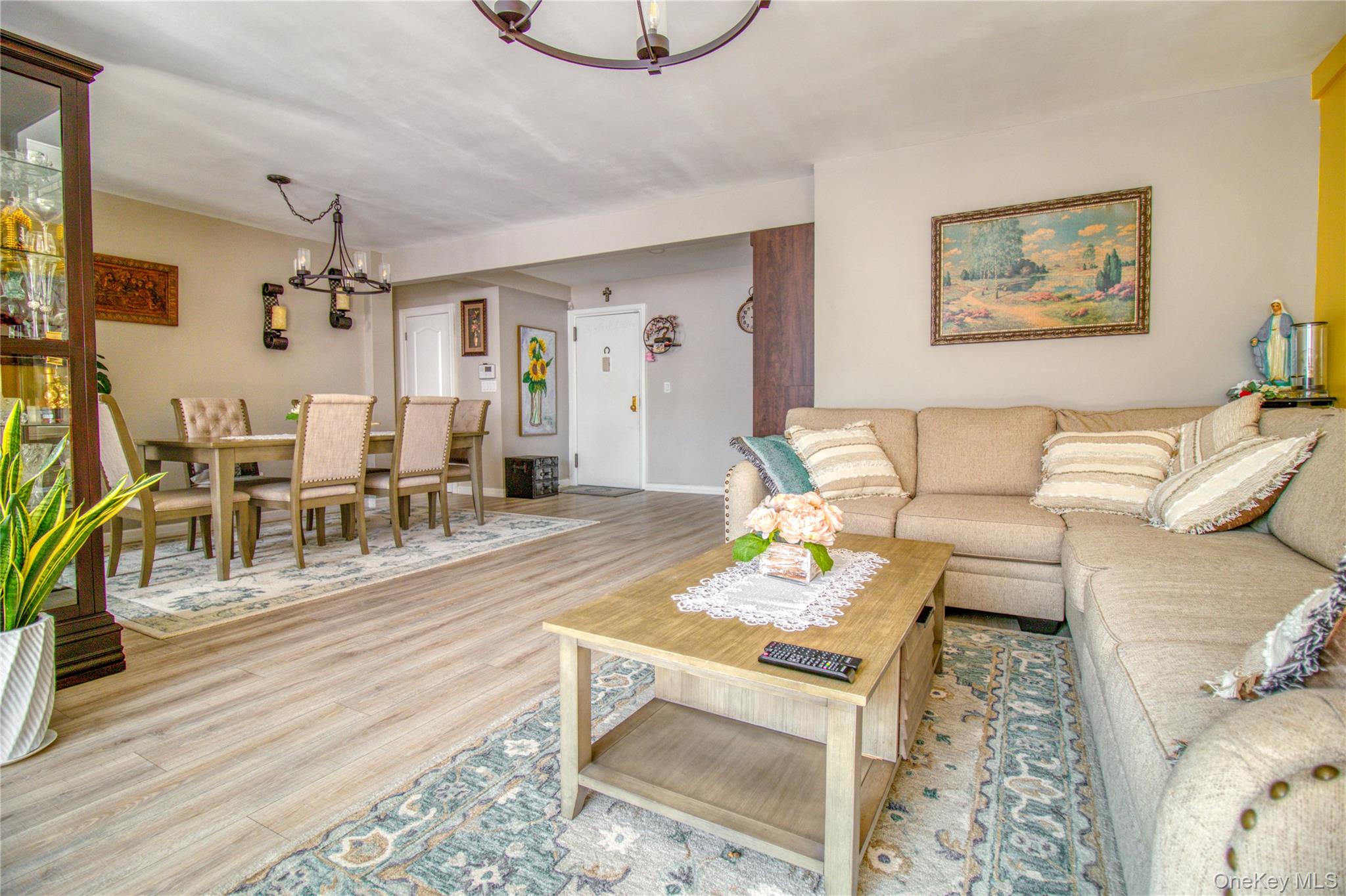 145 Lincoln Avenue # 2F, Staten Island, NY 10306