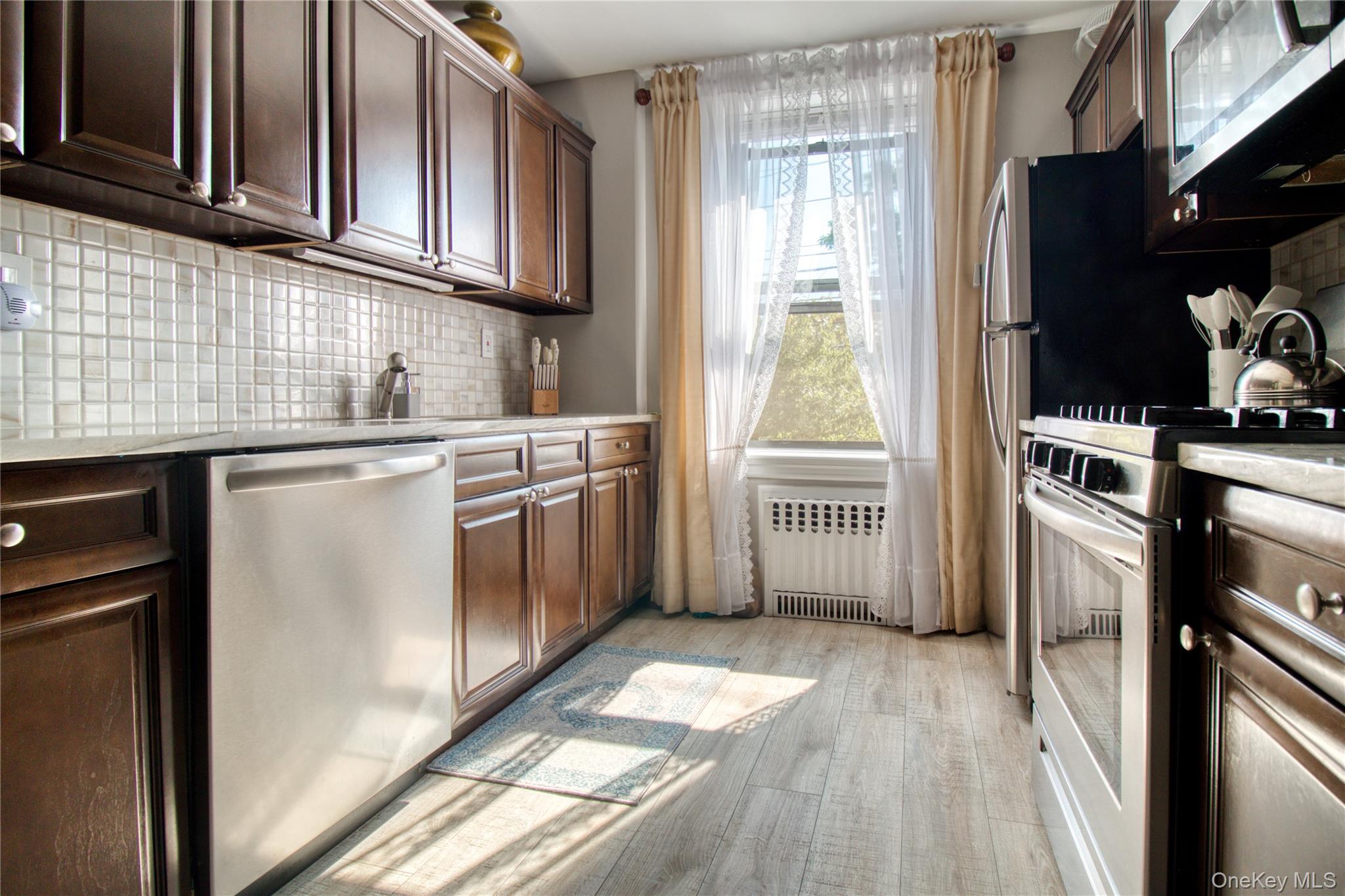 145 Lincoln Avenue # 2F, Staten Island, NY 10306