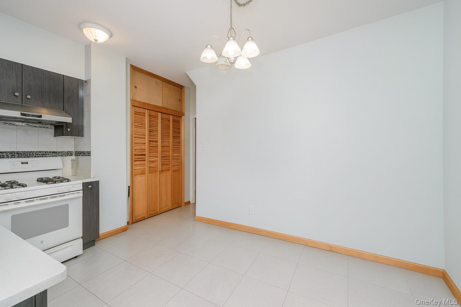 1126 70th, Brooklyn, NY 11228