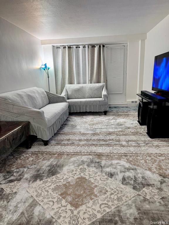 98-20 62nd Drive # 8G, Rego Park, NY 11374