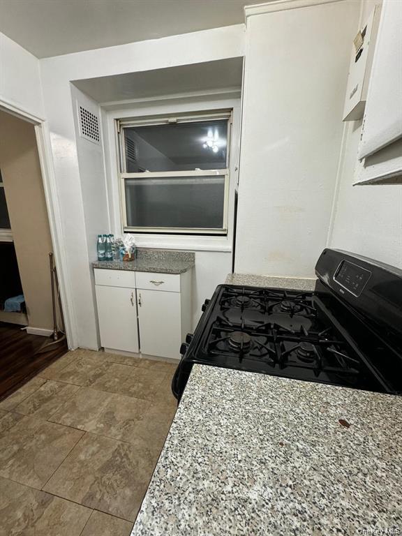 98-20 62nd Drive # 8G, Rego Park, NY 11374