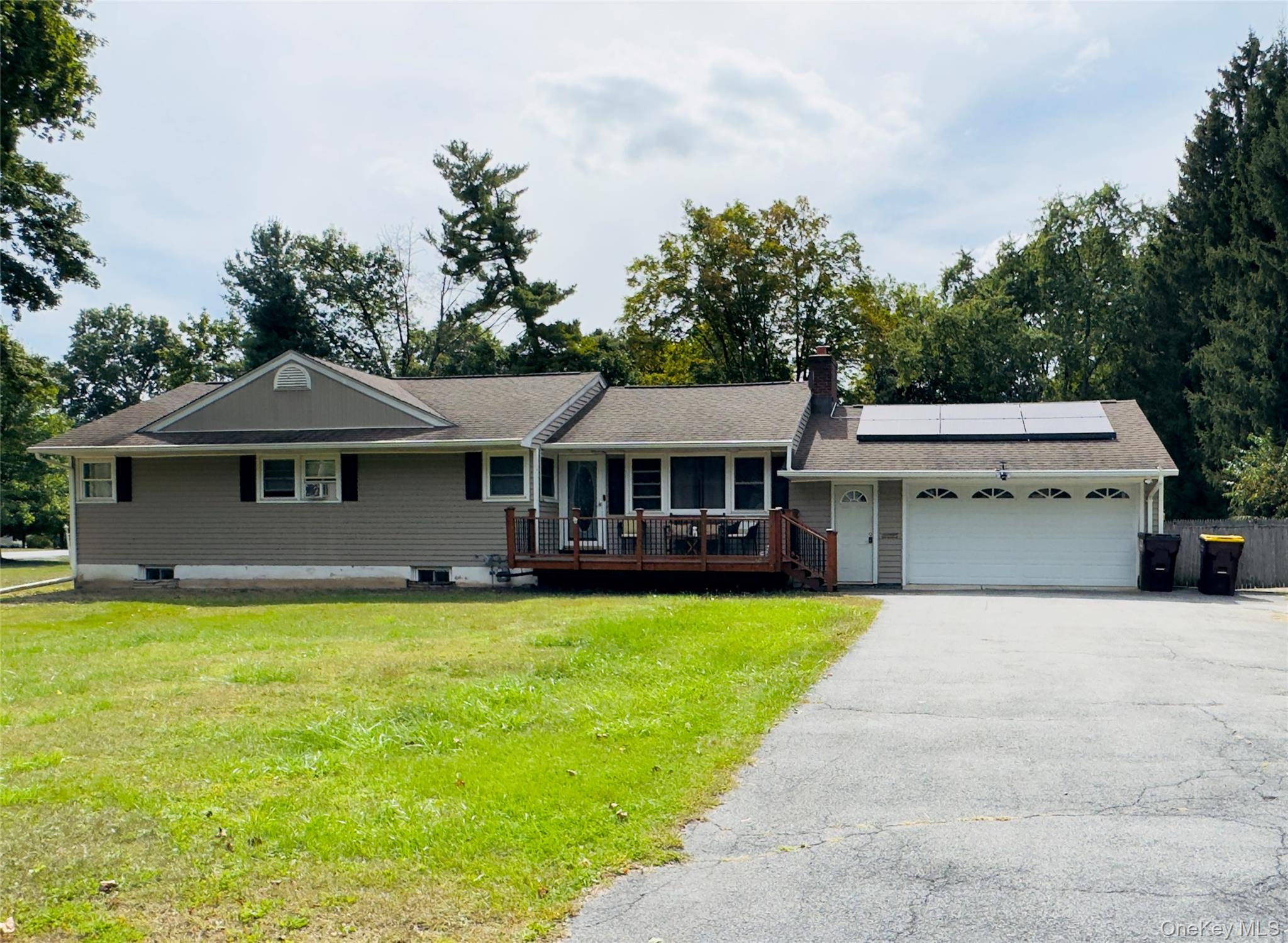 1 Pinecrest, Warwick, NY 10990