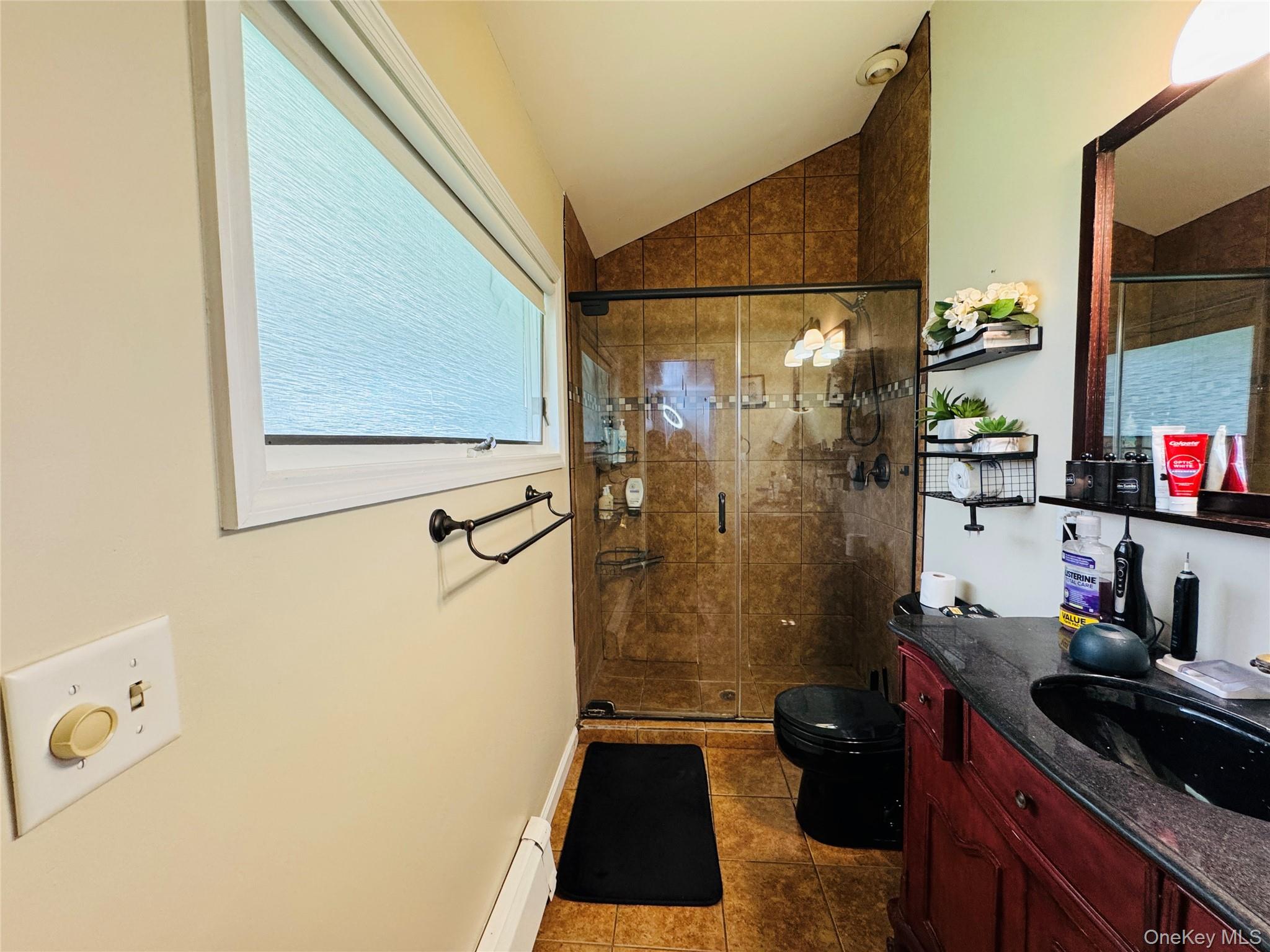 1 Pinecrest, Warwick, NY 10990