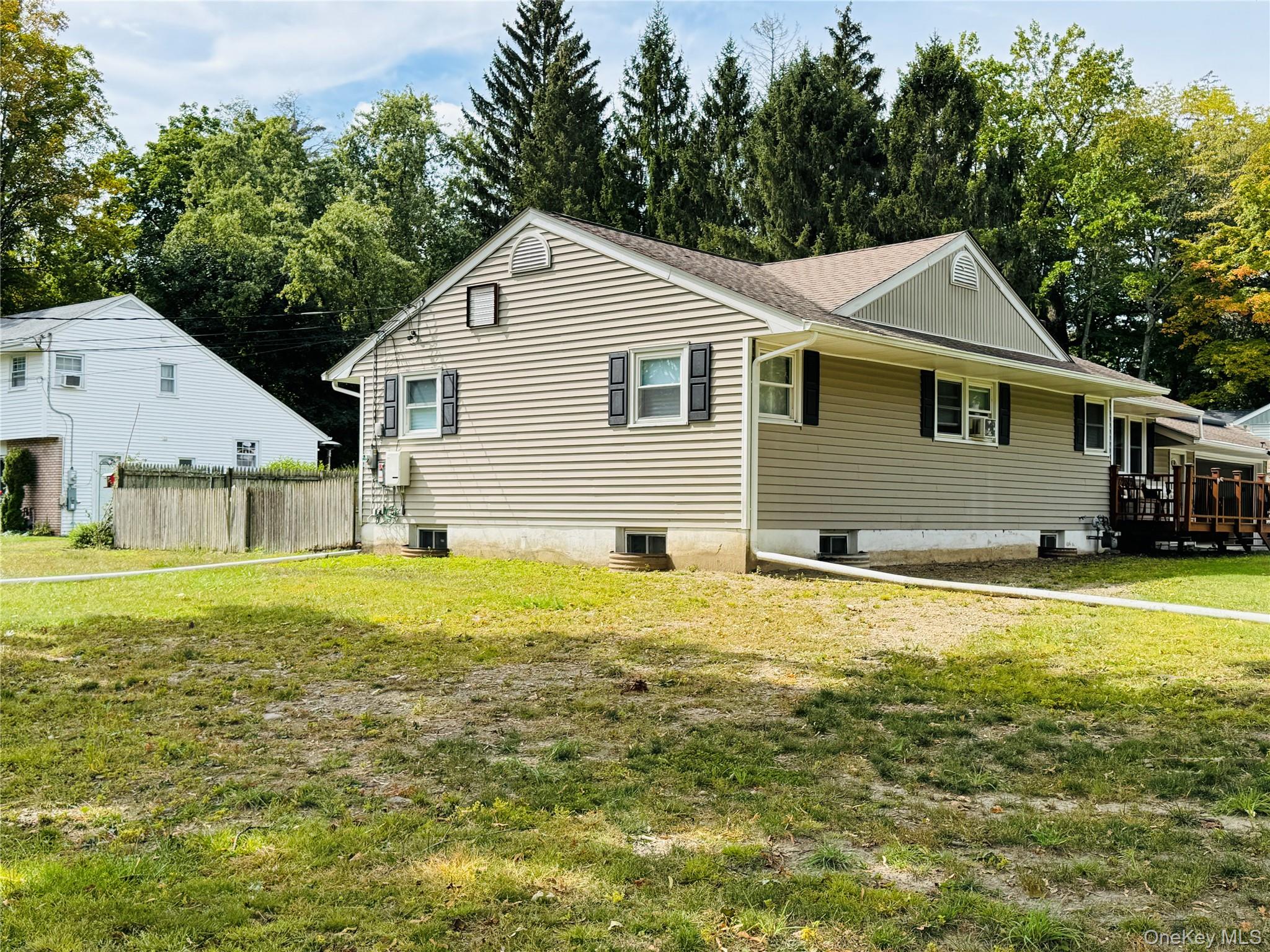 1 Pinecrest, Warwick, NY 10990