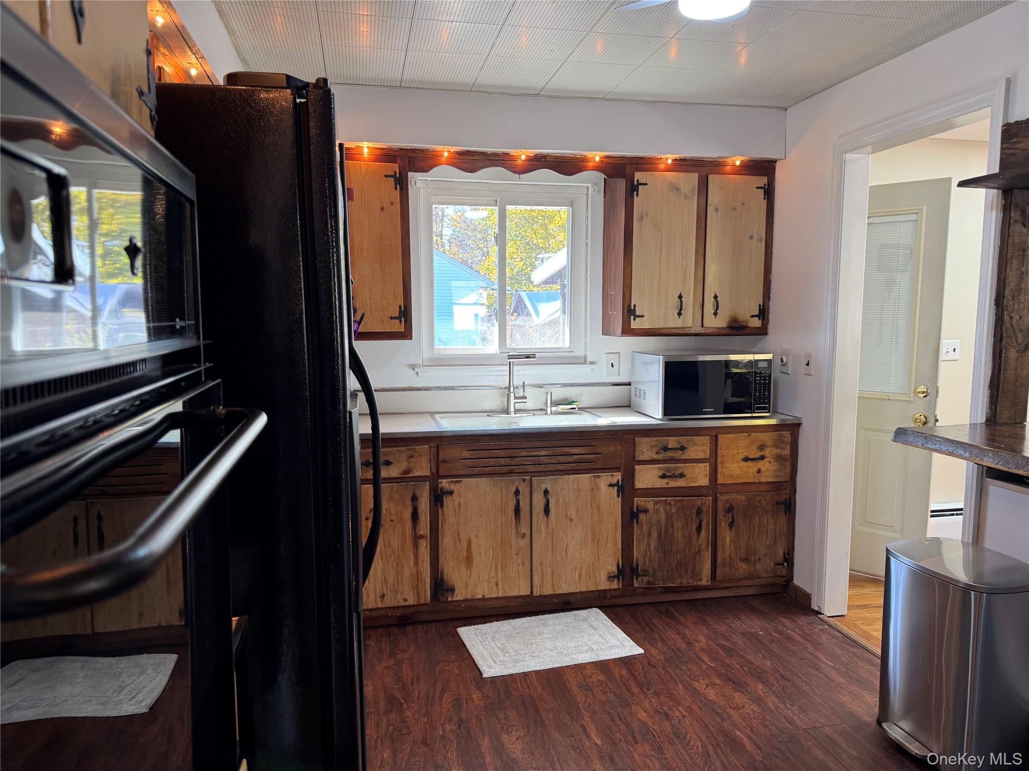 1 Pinecrest, Warwick, NY 10990