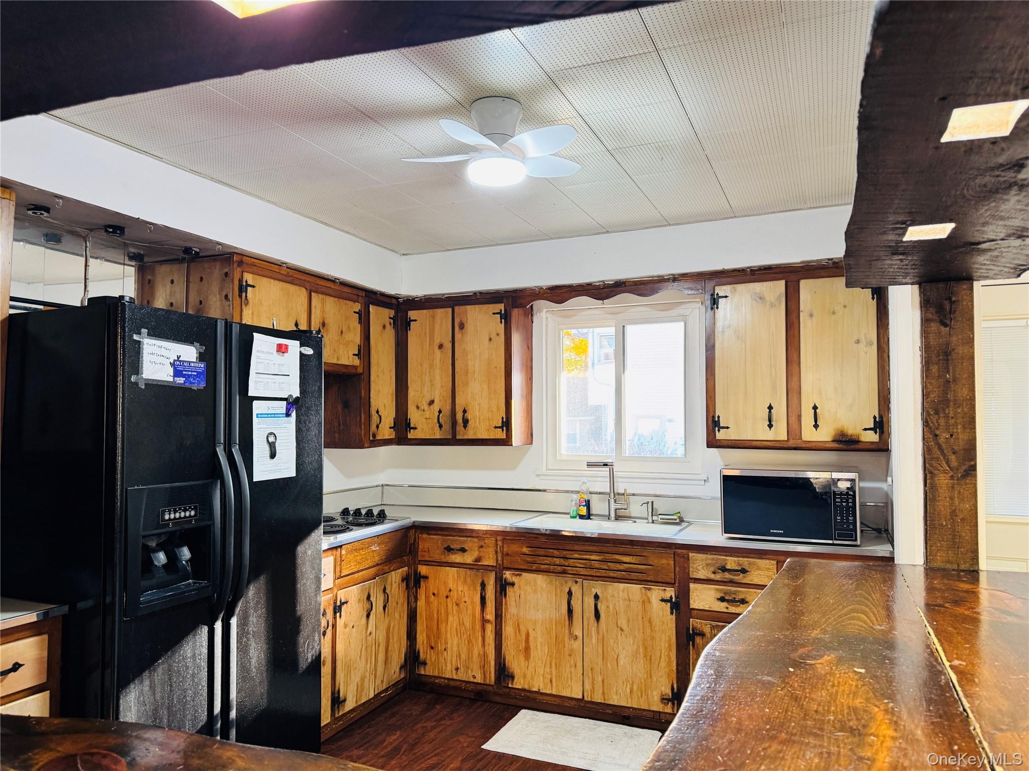 1 Pinecrest, Warwick, NY 10990