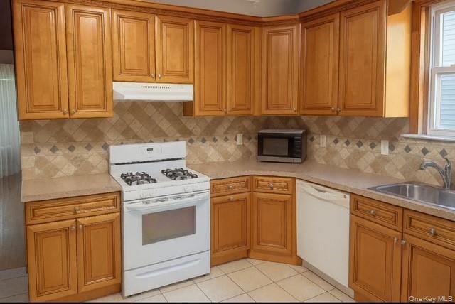 42 Hill Terrace, Yonkers, NY 10701