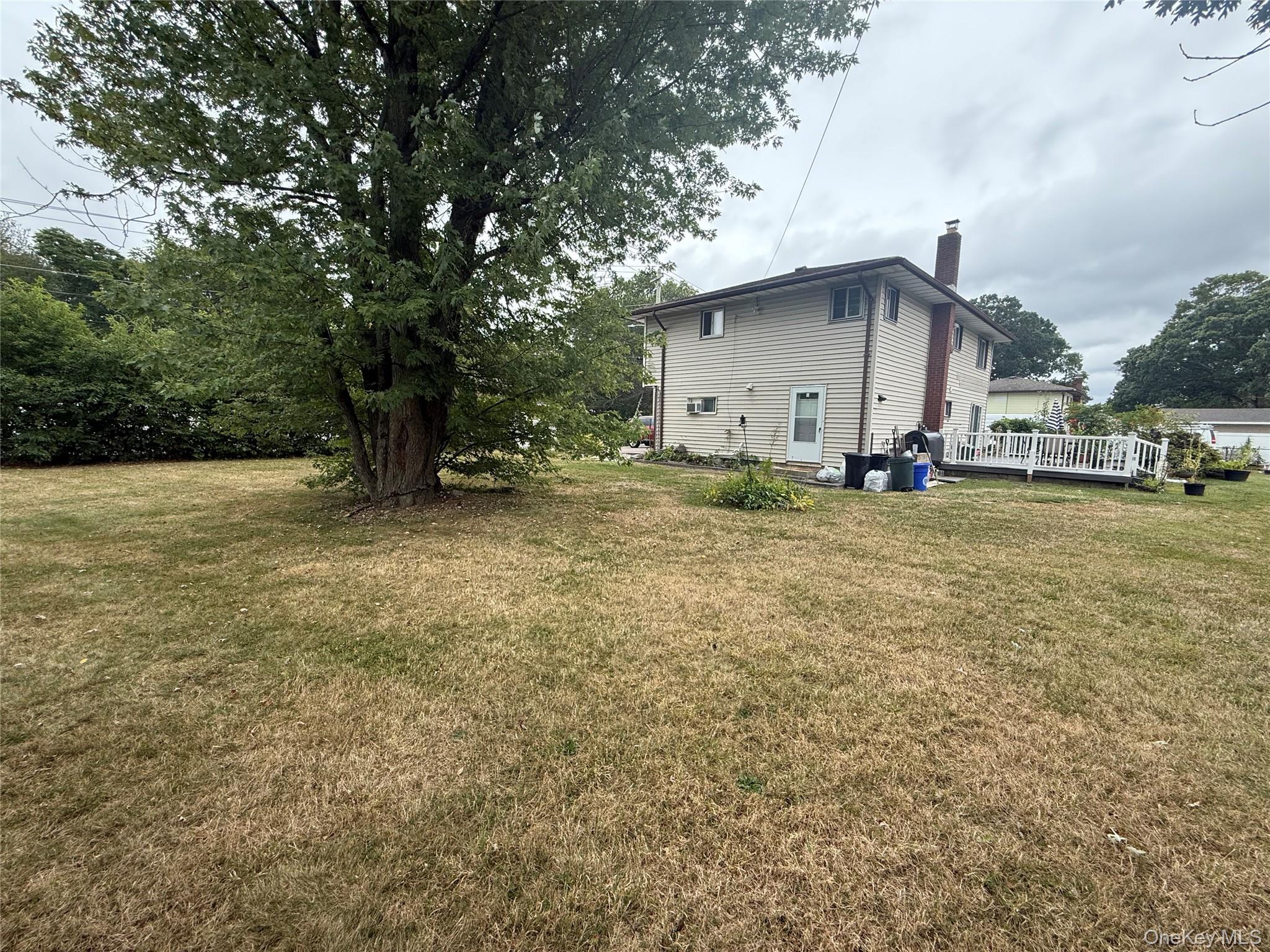 82 Schenectady Avenue, West Babylon, NY 11704