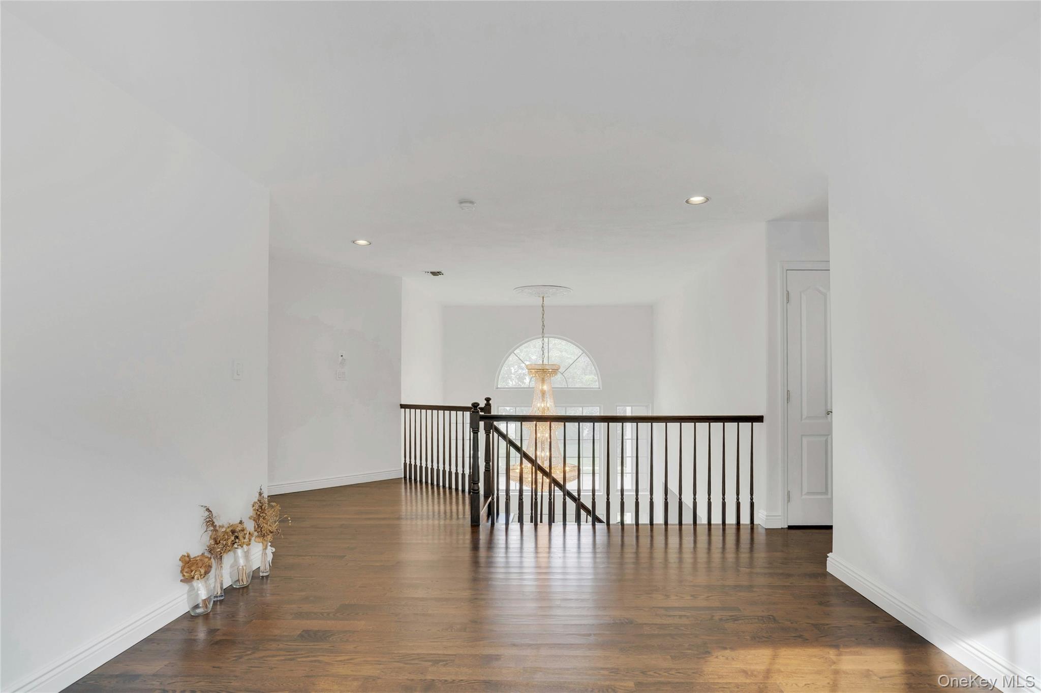 2 Wisteria Lane, Lake Grove, NY 11755