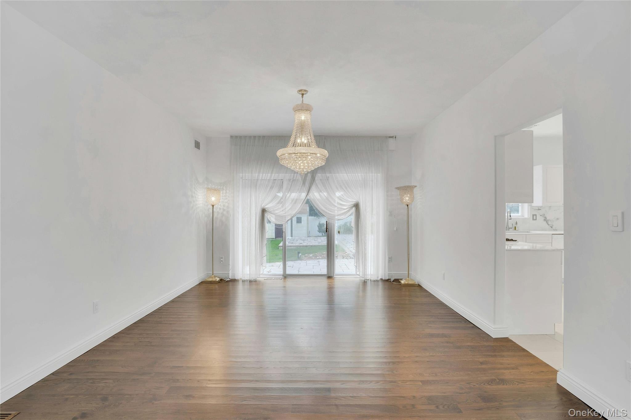 2 Wisteria Lane, Lake Grove, NY 11755