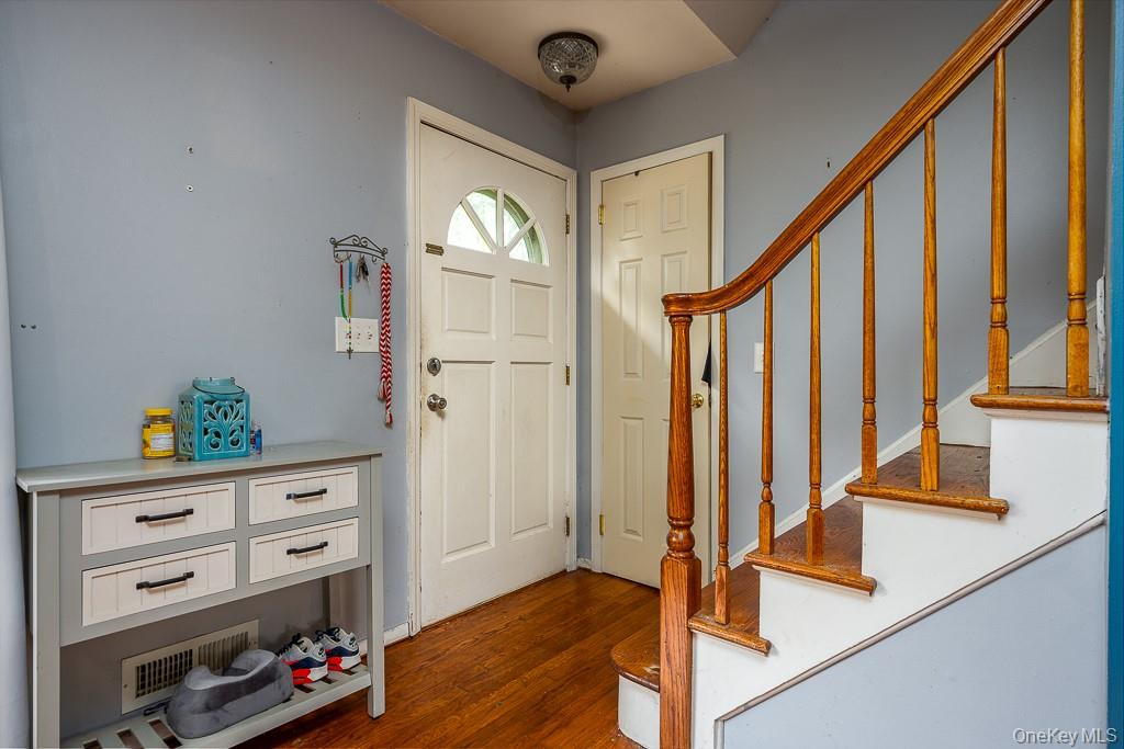 363 Gilbert Avenue, Pearl River, NY 10965