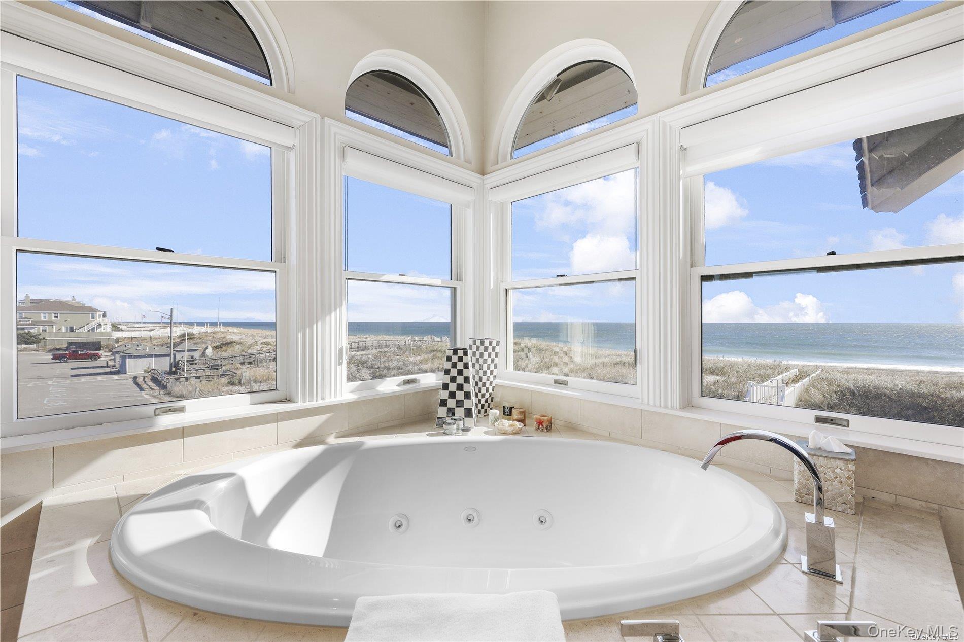 771 Dune Road, Westhampton Dunes, NY 11978