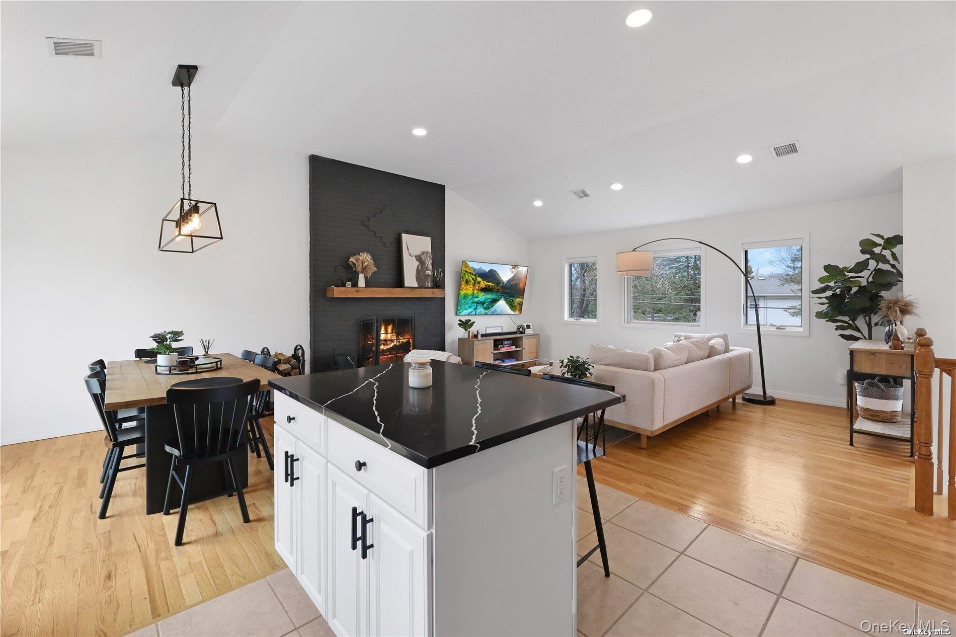 485 Sutton Place, Greenport, NY 11944