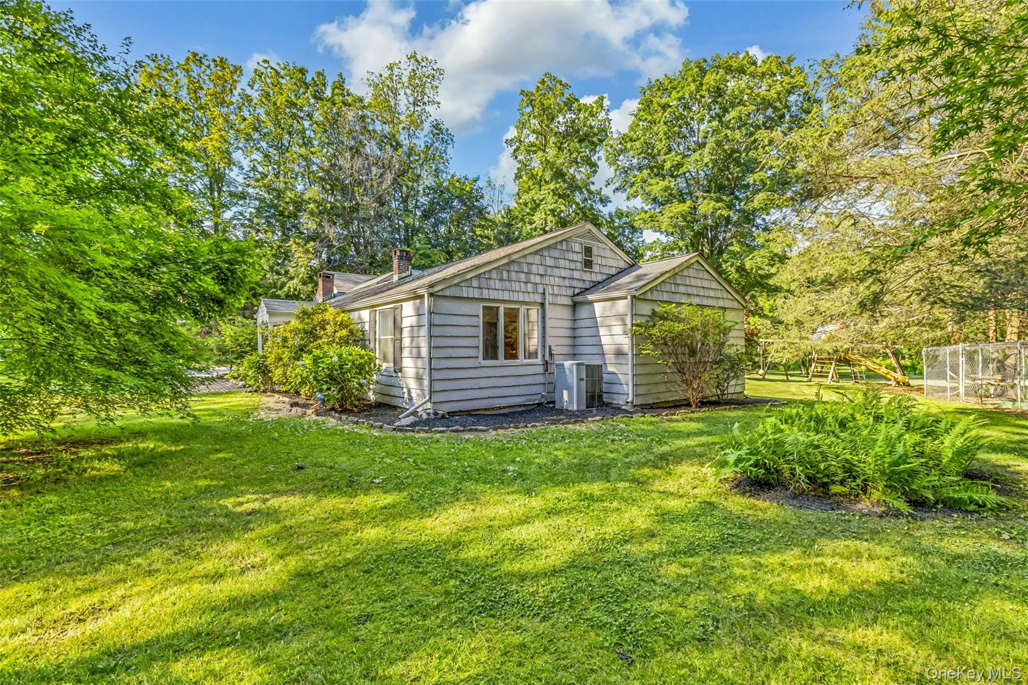 8 West Lane, South Salem, NY 10590