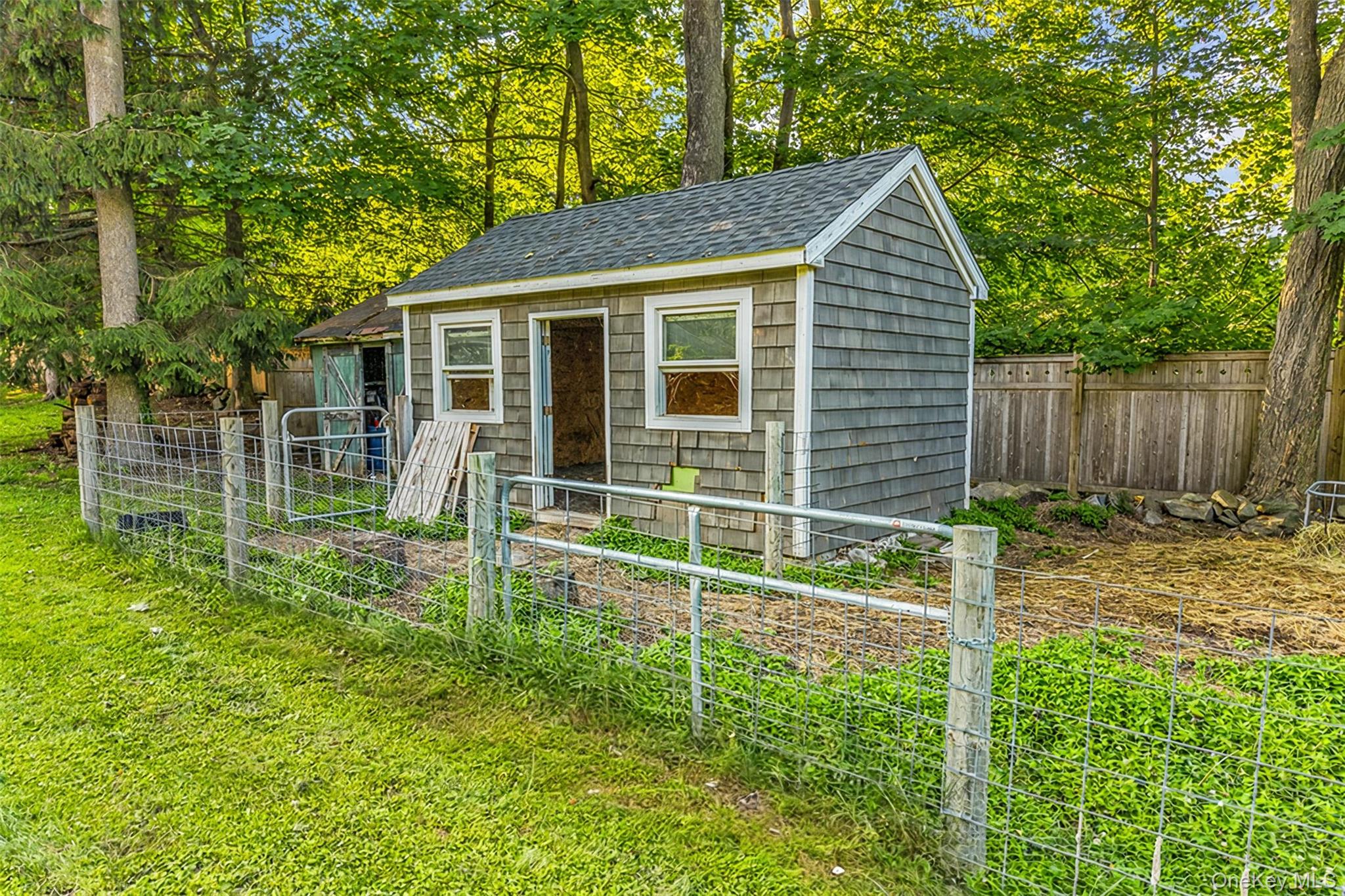 8 West Lane, South Salem, NY 10590