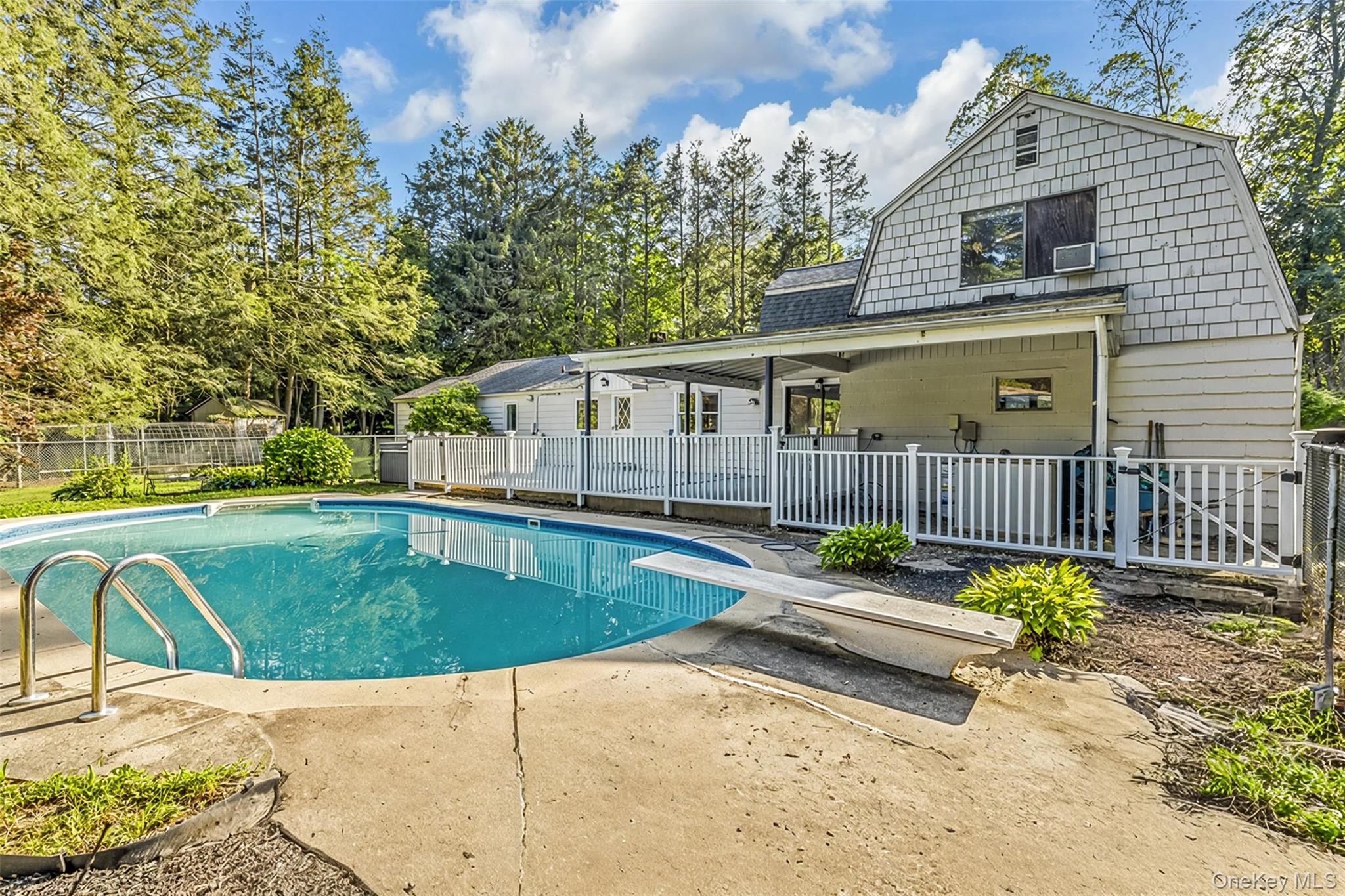 8 West Lane, South Salem, NY 10590