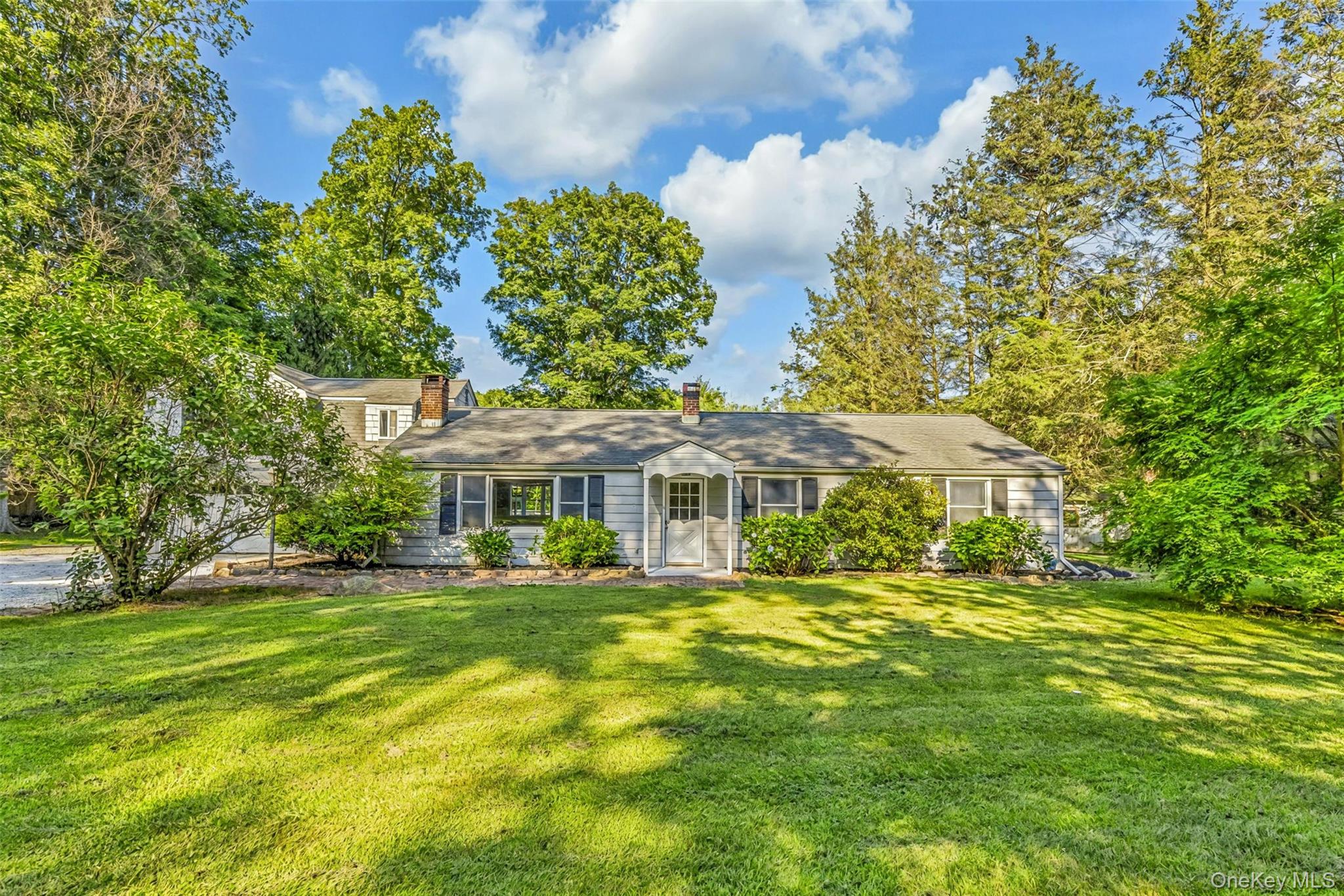 8 West Lane, South Salem, NY 10590