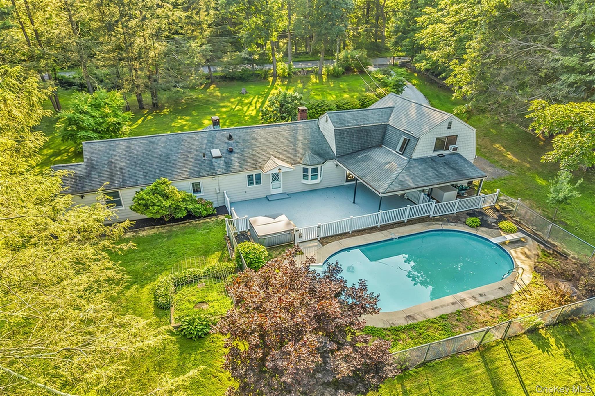 8 West Lane, South Salem, NY 10590