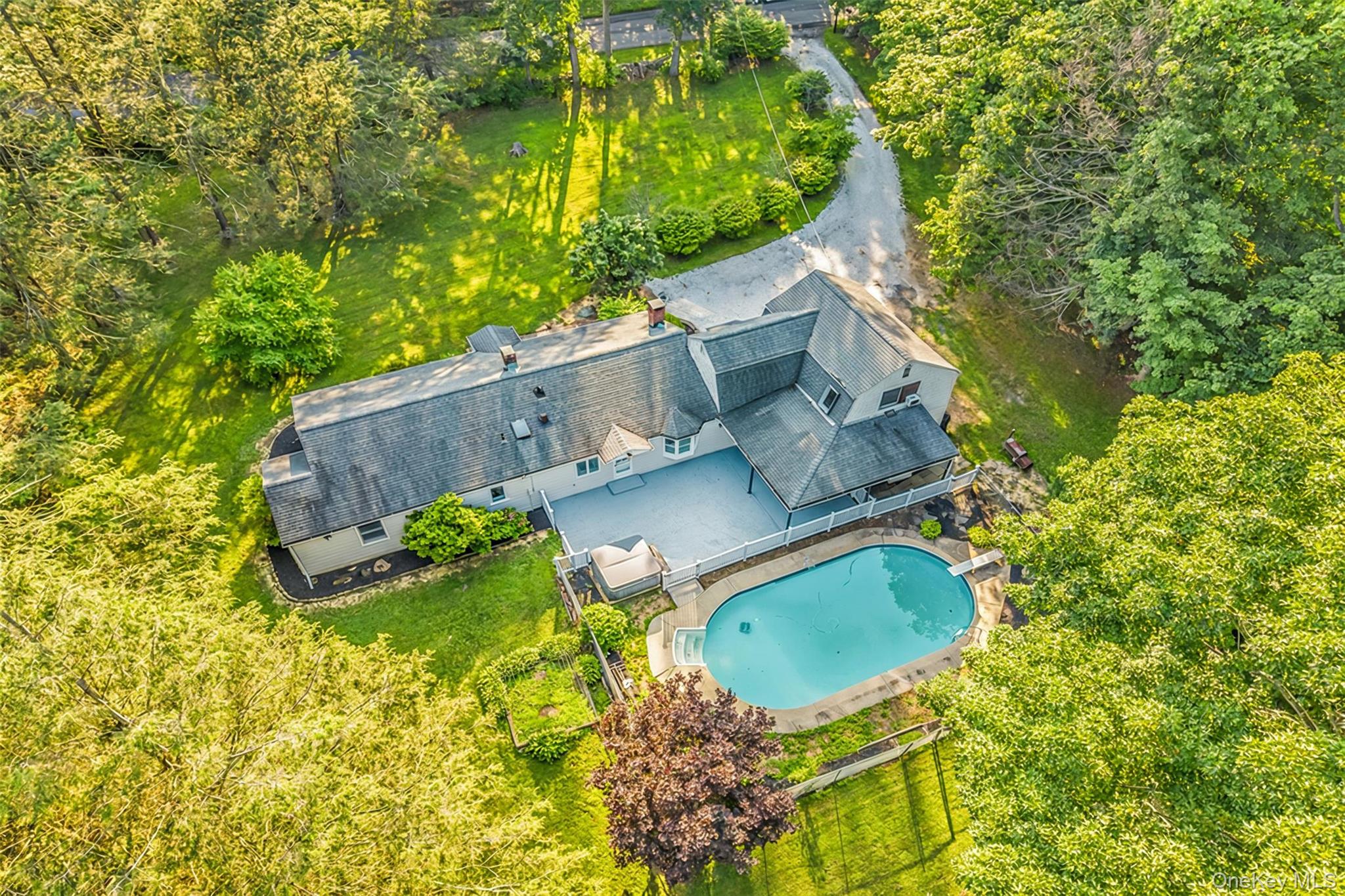 8 West Lane, South Salem, NY 10590