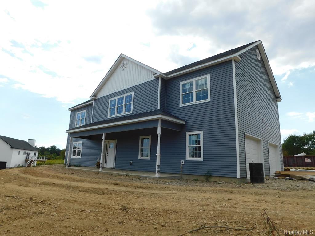 84 Quaker Street, Wallkill, NY 12589