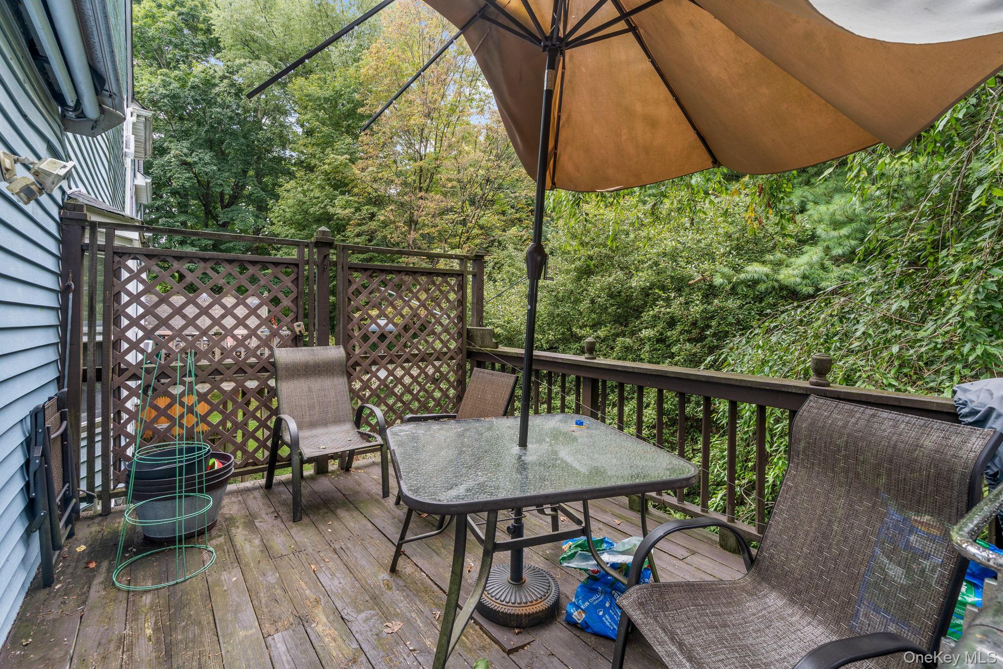 5 Windsor Court, Poughkeepsie, NY 12601